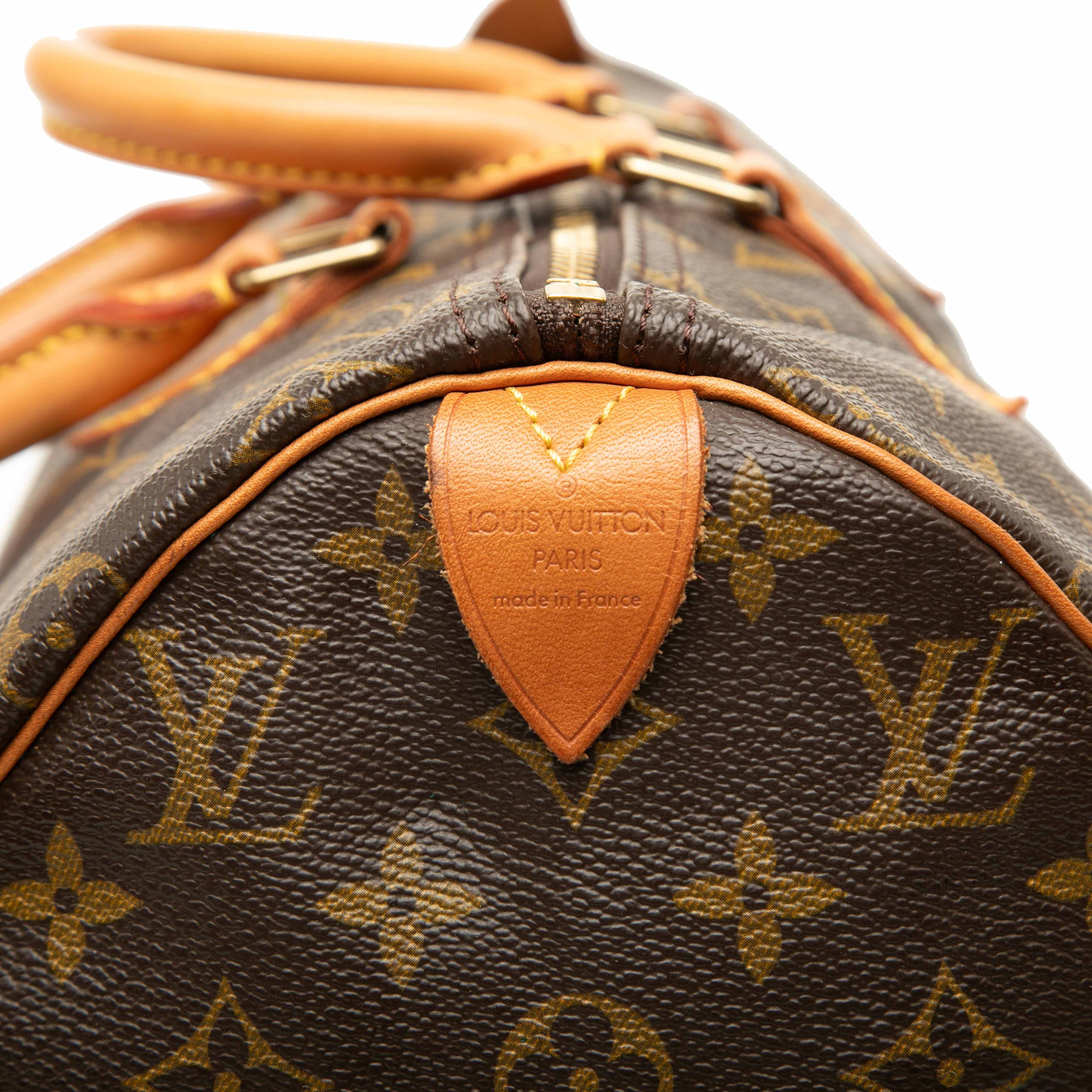 Louis Vuitton Monogram Speedy 40, från Luxclusif, i färgen brun. Klicka för att öppna bilden i stort format