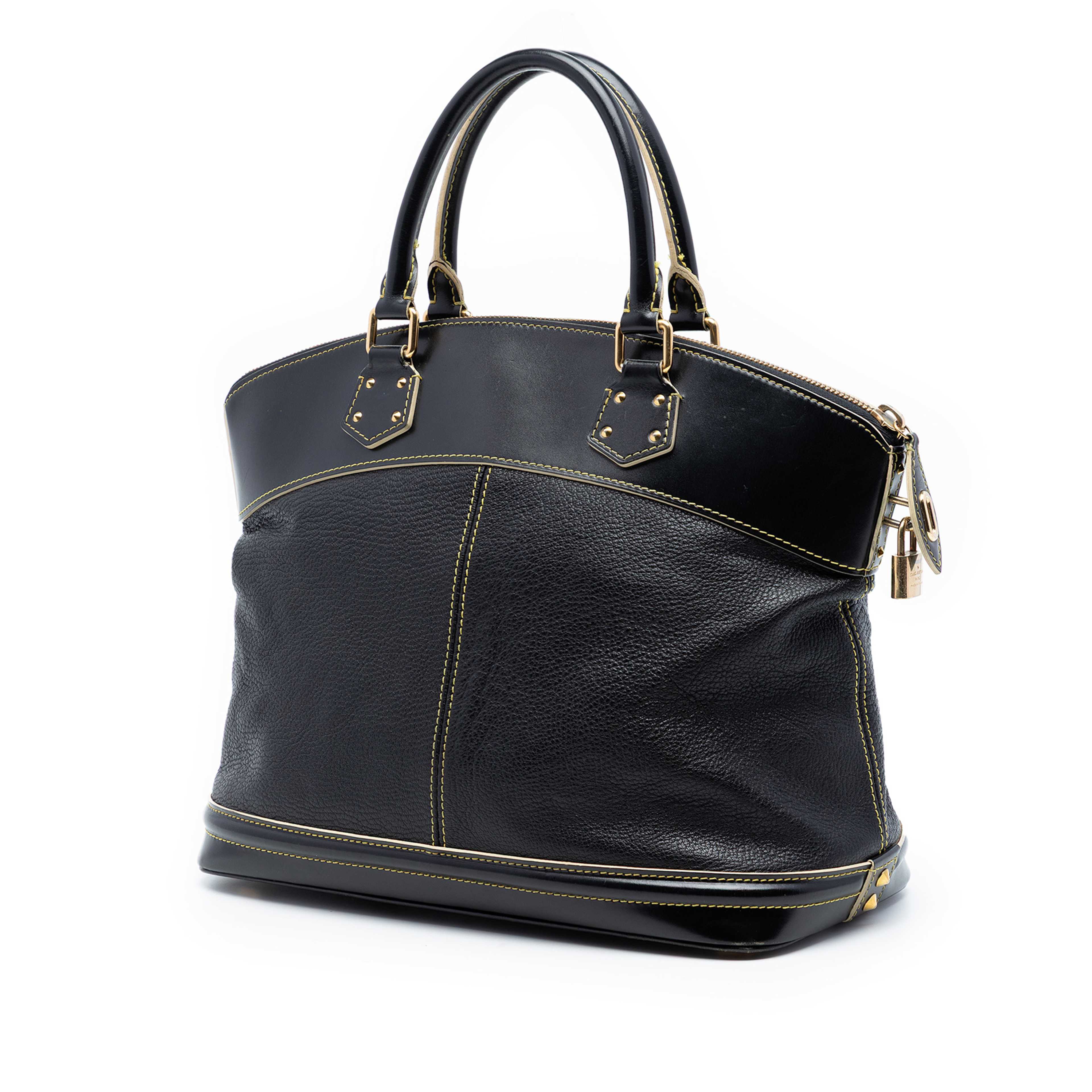 Louis Vuitton Suhali Lockit Pm, från Luxclusif, i färgen black. Klicka för att öppna bilden i stort format