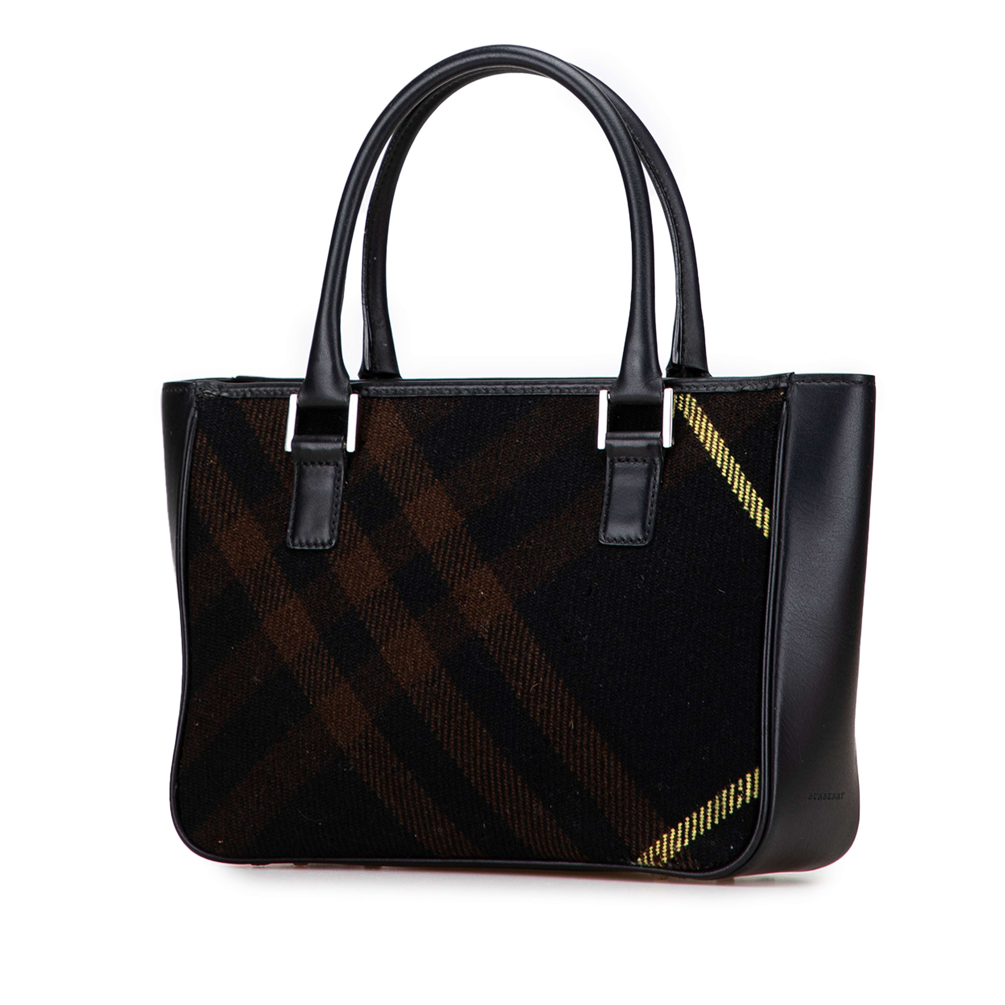 Burberry Superenova Check Wool Tote, från Luxclusif, i färgen black. Klicka för att öppna bilden i stort format