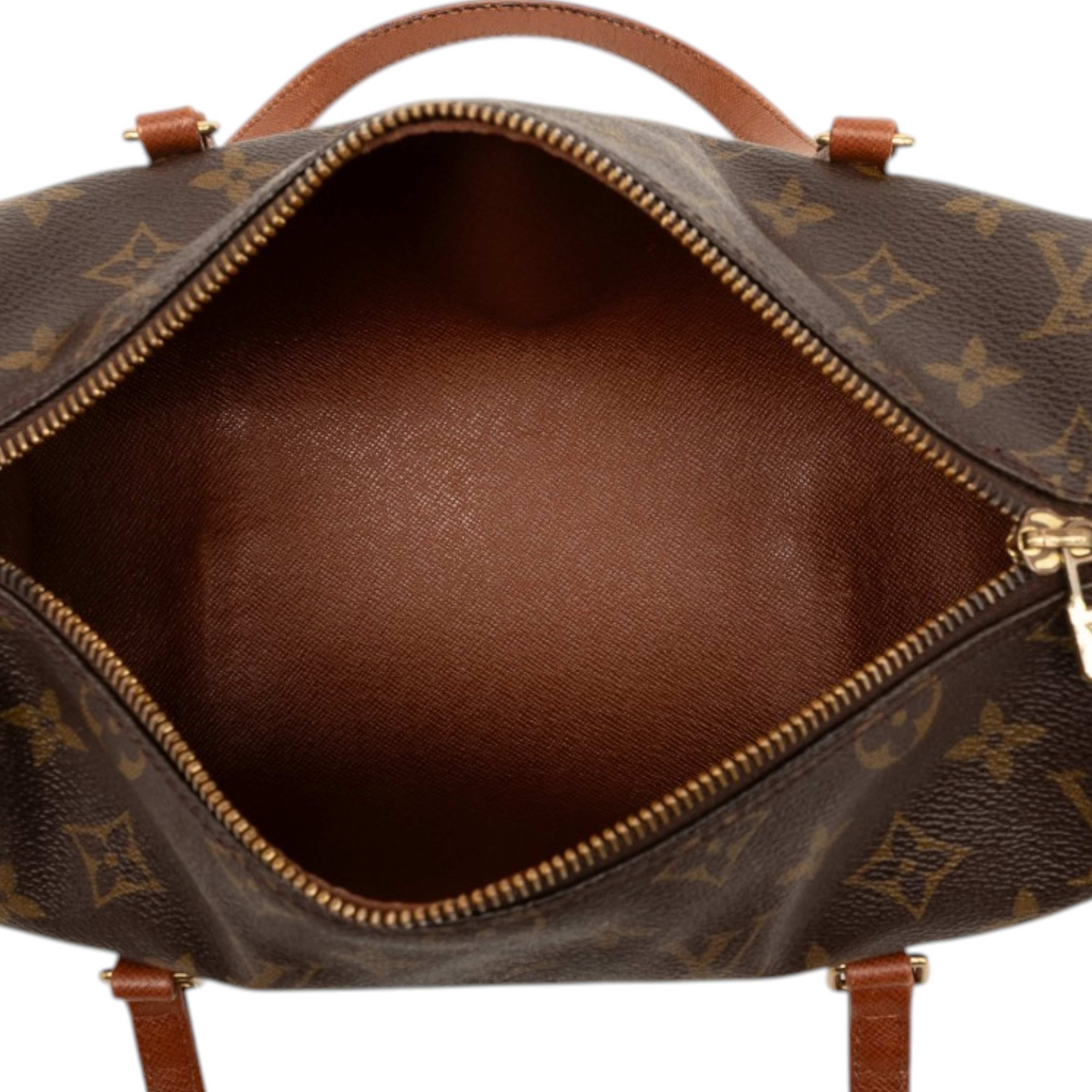 Louis Vuitton Monogram Papillon 26, från Luxclusif, i färgen brown. Klicka för att öppna bilden i stort format