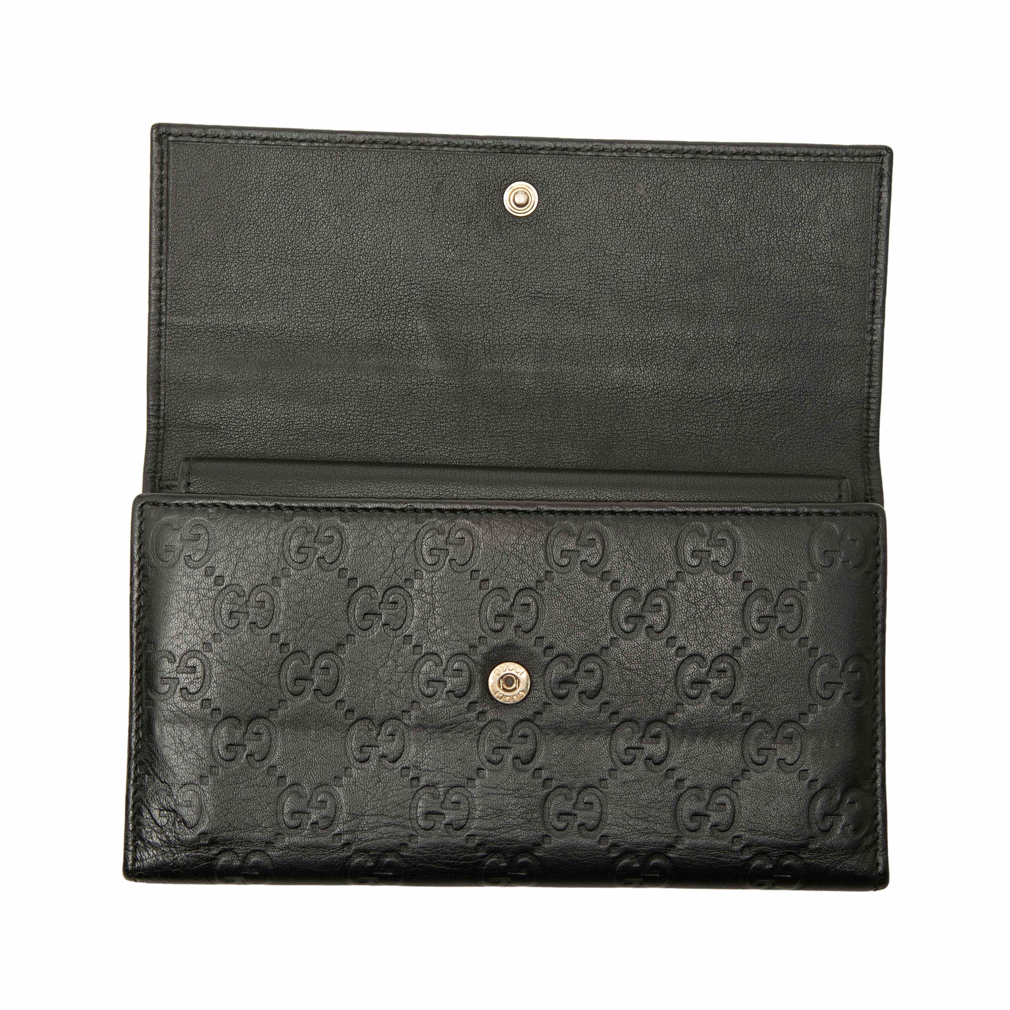 Gucci Guccissima Long Wallet, från Luxclusif, i färgen svart. Klicka för att öppna bilden i stort format