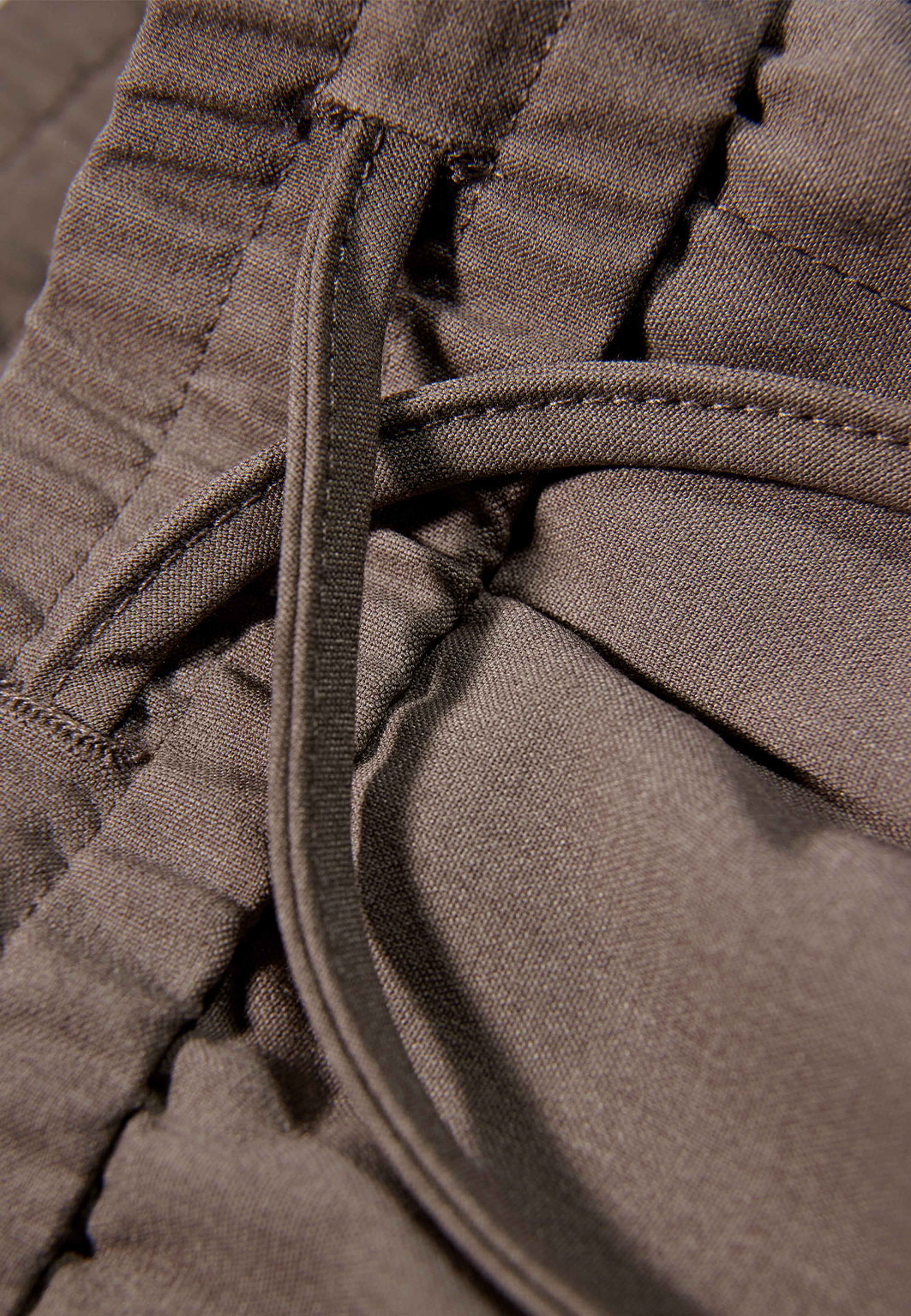 Relaxed fit pants