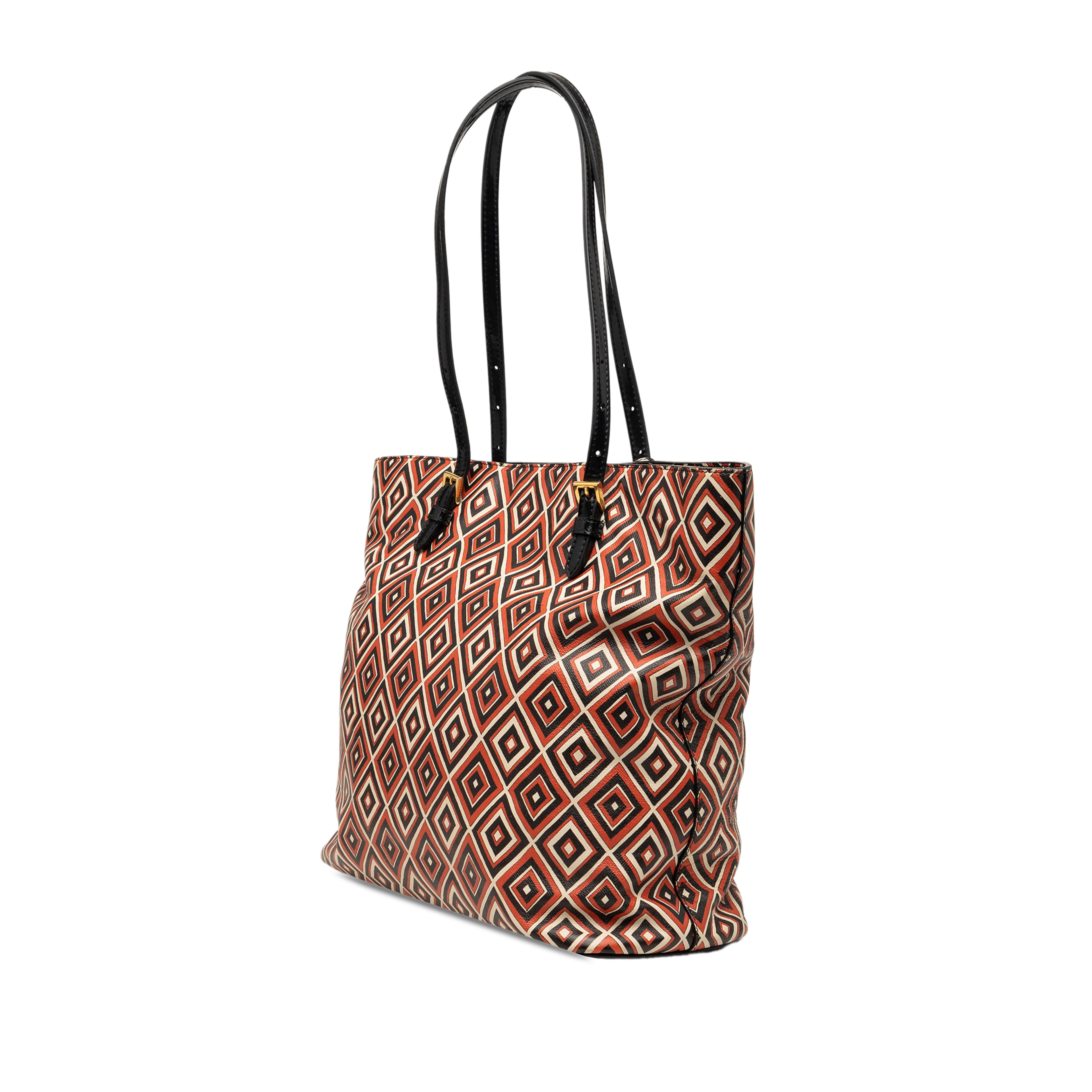 Prada Saffiano Diamond Print Tote, från Luxclusif, i färgen black. Klicka för att öppna bilden i stort format