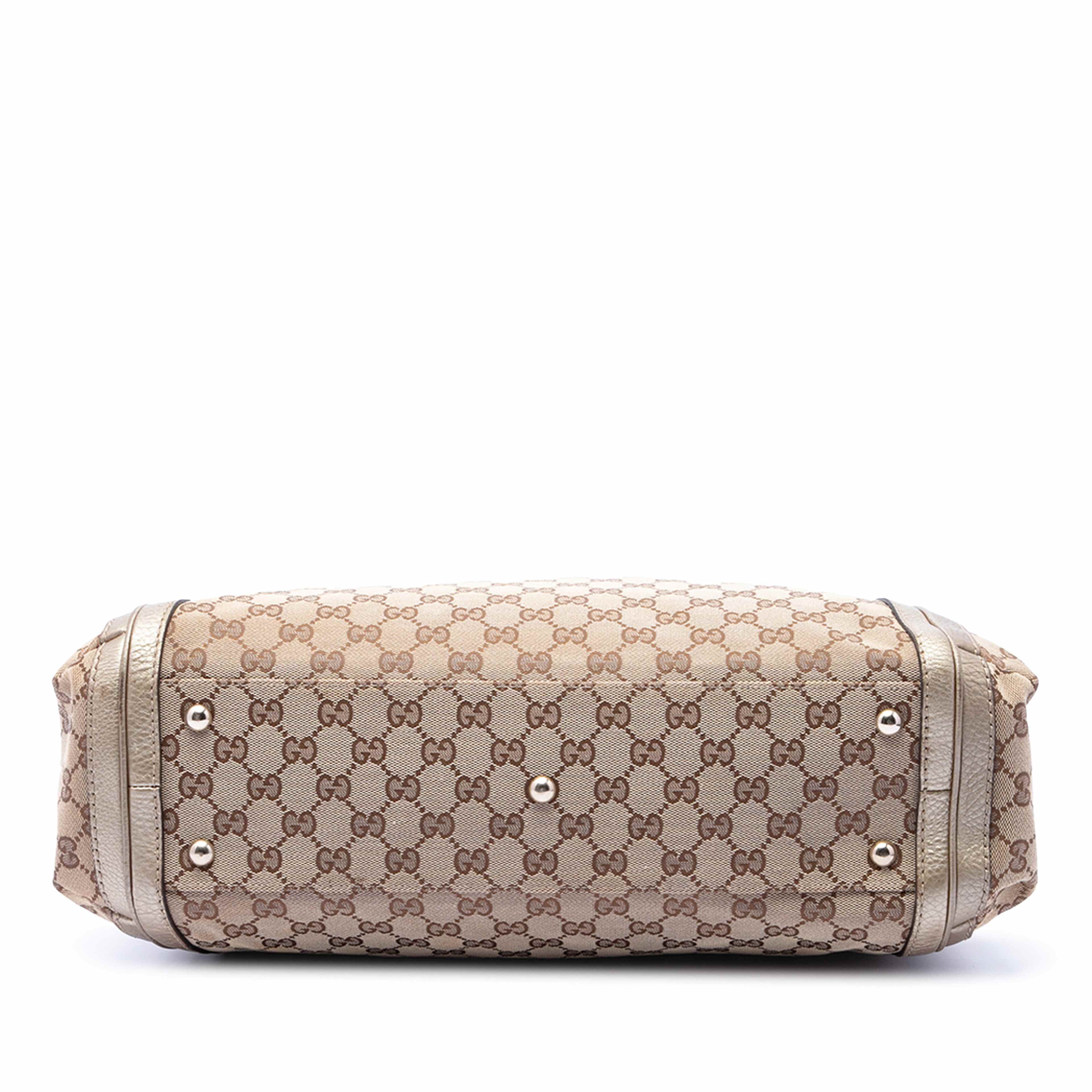 Gucci Gg Canvas Bella Convertible Tote, från Luxclusif, i färgen beige. Klicka för att öppna bilden i stort format