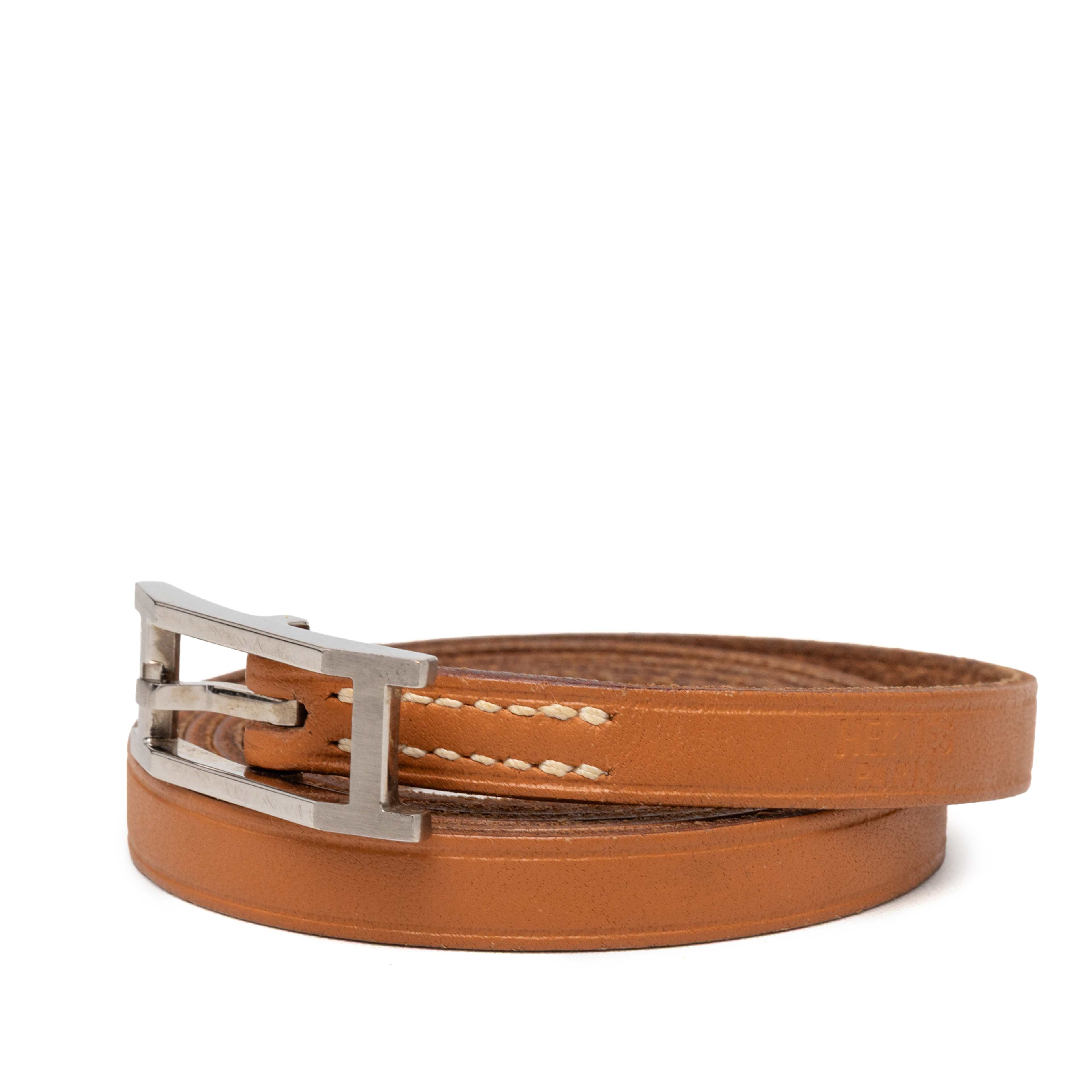 Hermès Leather Behapi Double Tour Bracelet, från Luxclusif, i färgen brown. Klicka för att öppna bilden i stort format