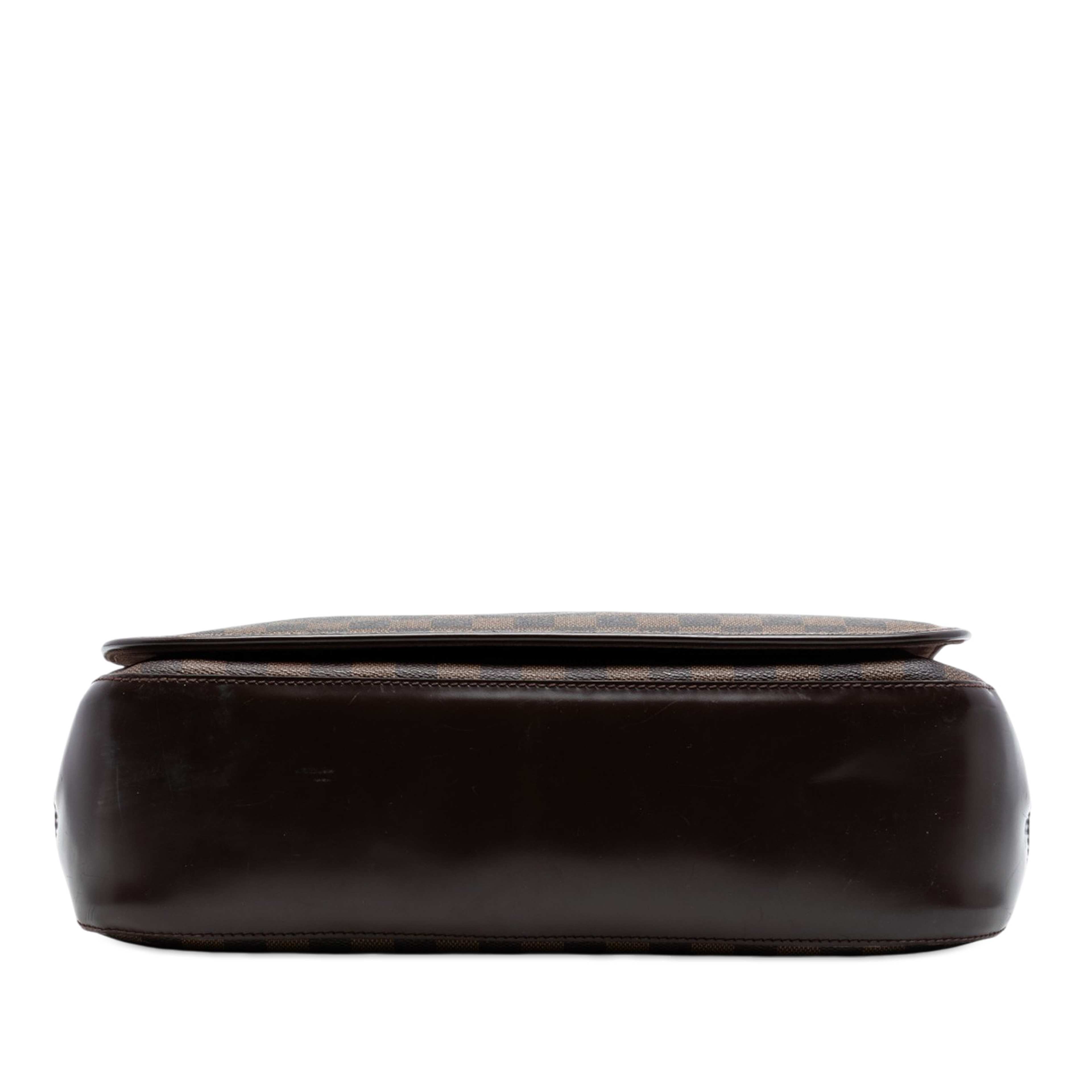 Louis Vuitton Damier Ebene Spencer, från Luxclusif, i färgen brun. Klicka för att öppna bilden i stort format
