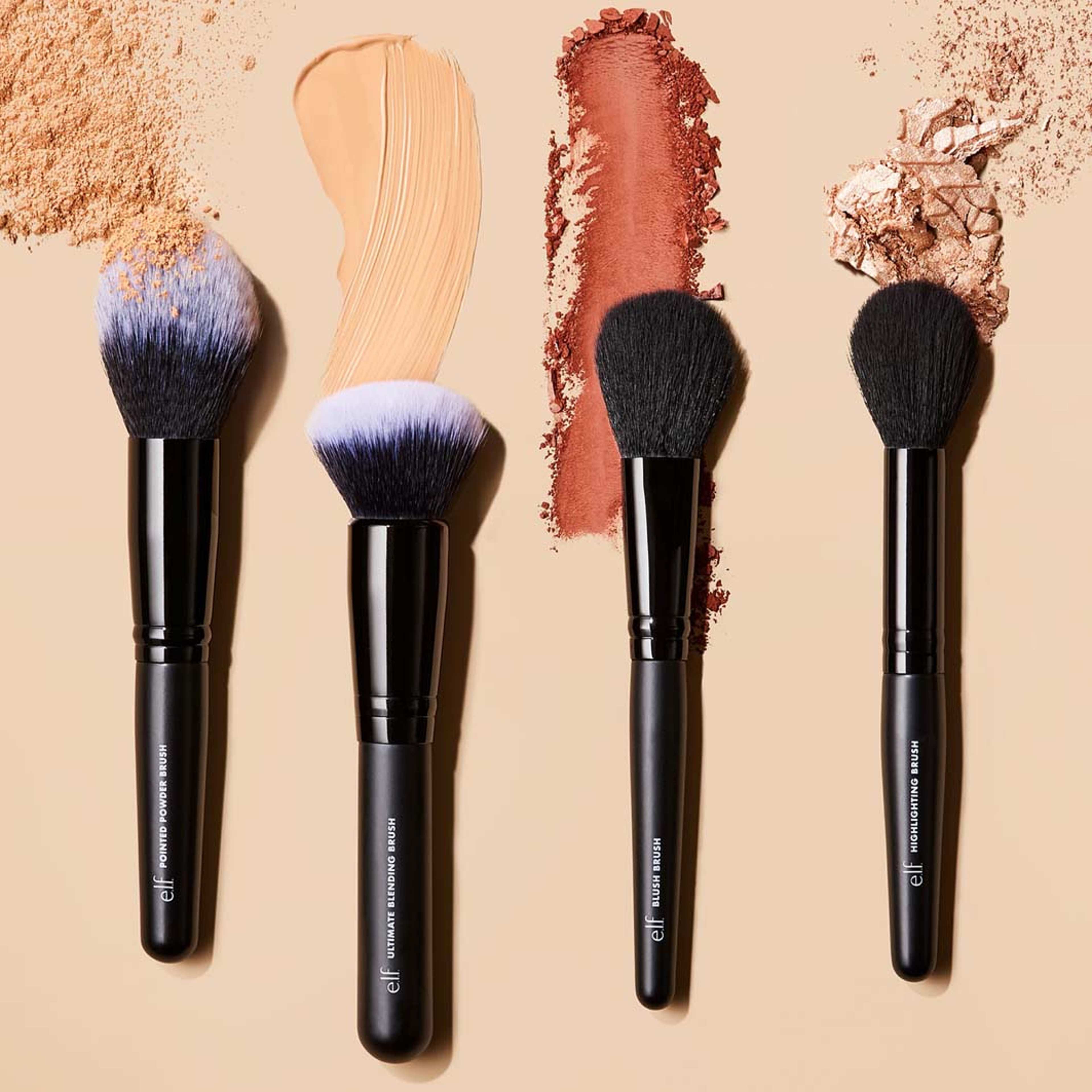 Makeup Brushes Pointed powder brush, från e.l.f. Klicka för att öppna bilden i stort format