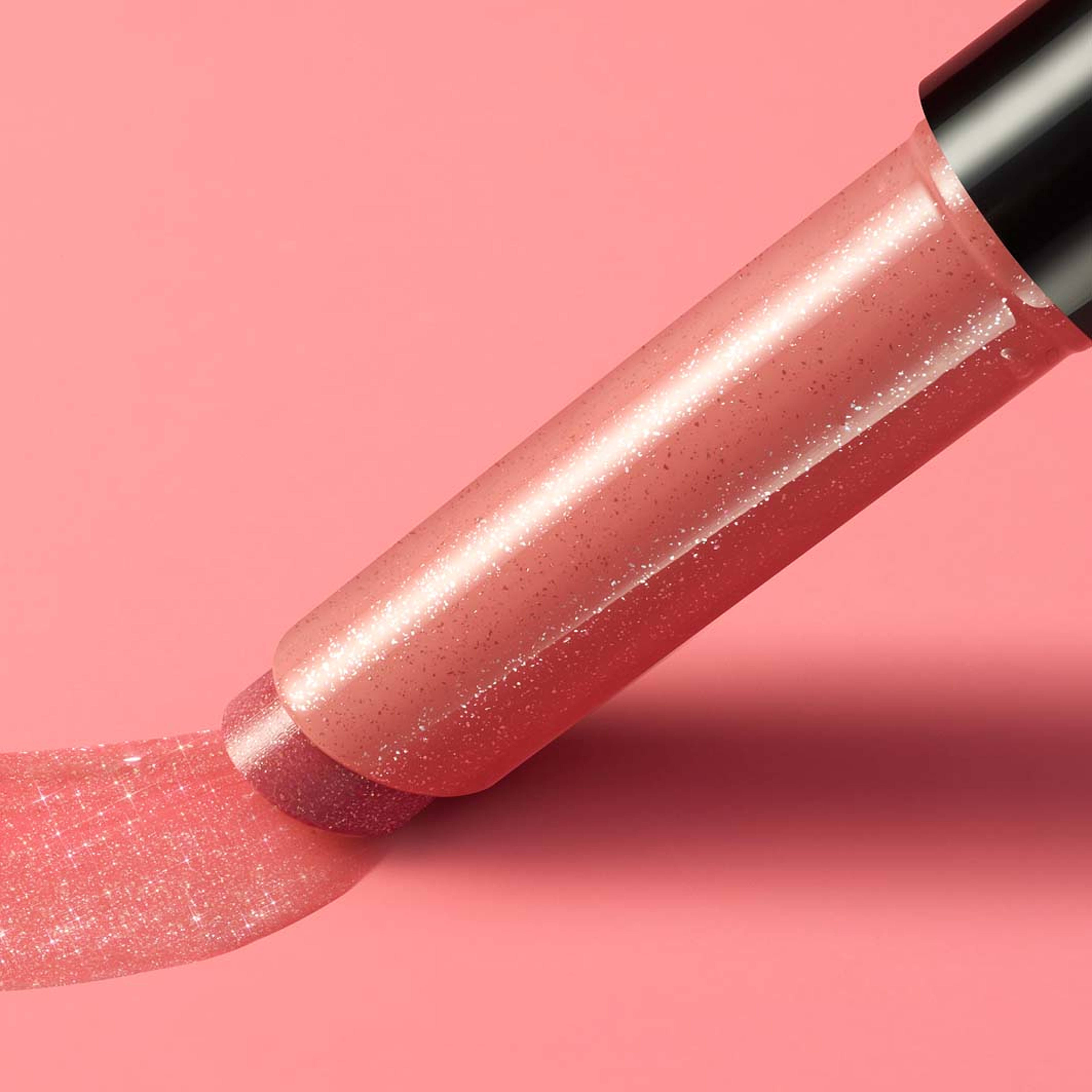Pout Clout Lip Plumping Pen, från e.l.f, i färgen Clink Pink. Klicka för att öppna bilden i stort format