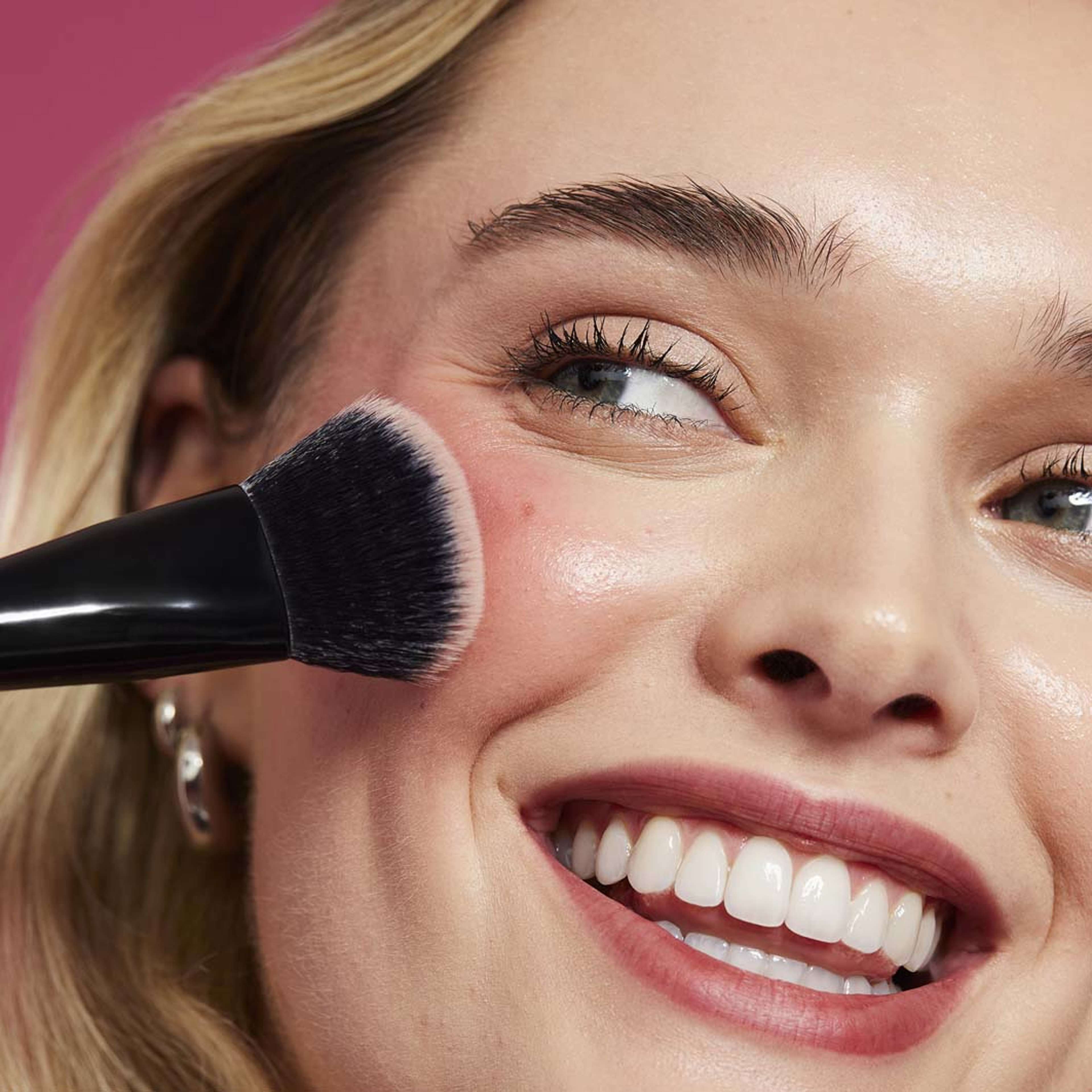 Makeup Brushes Stain & Tint Blending, från e.l.f. Klicka för att öppna bilden i stort format