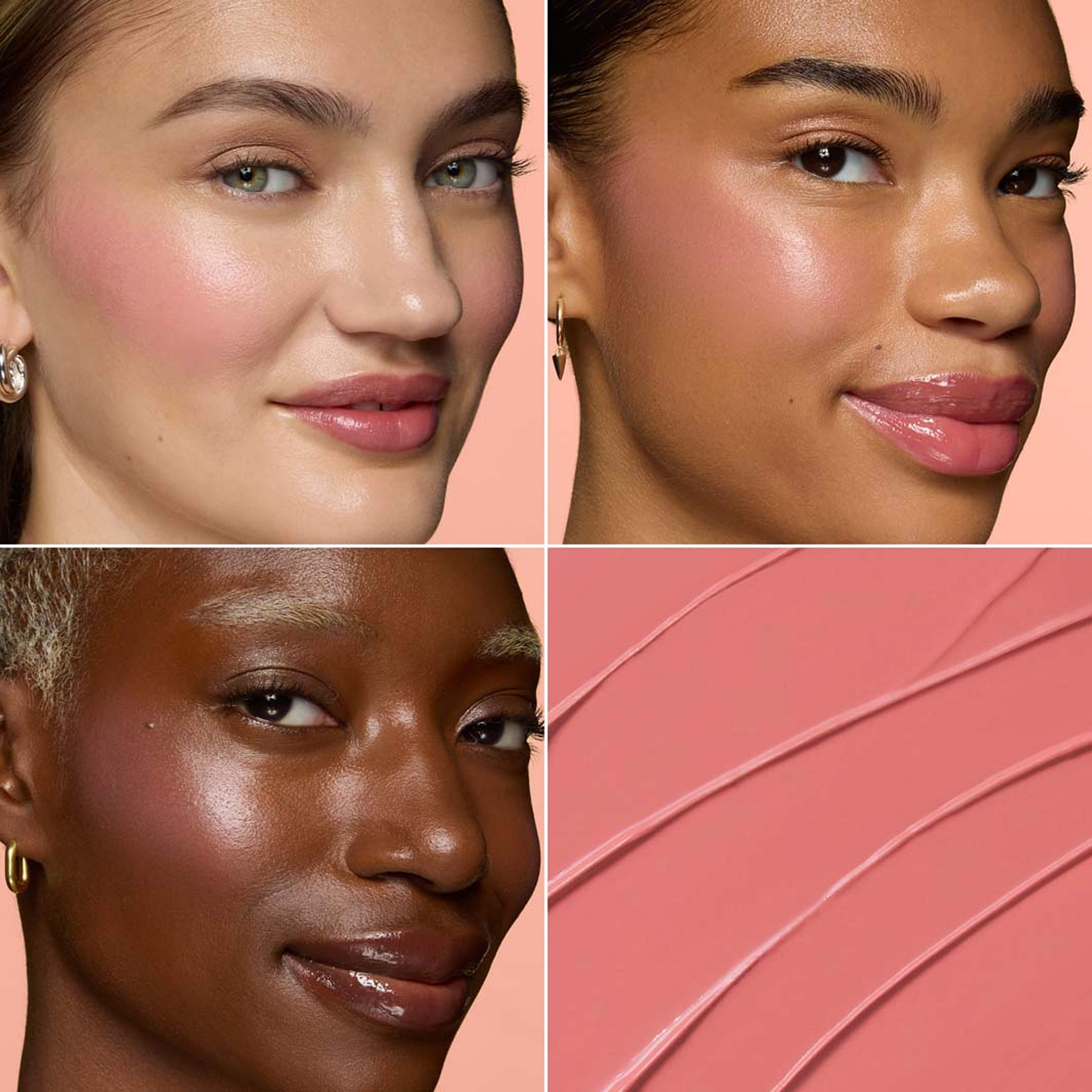 Soft Glam Cream Blush, från e.l.f, i färgen On It. Klicka för att öppna bilden i stort format