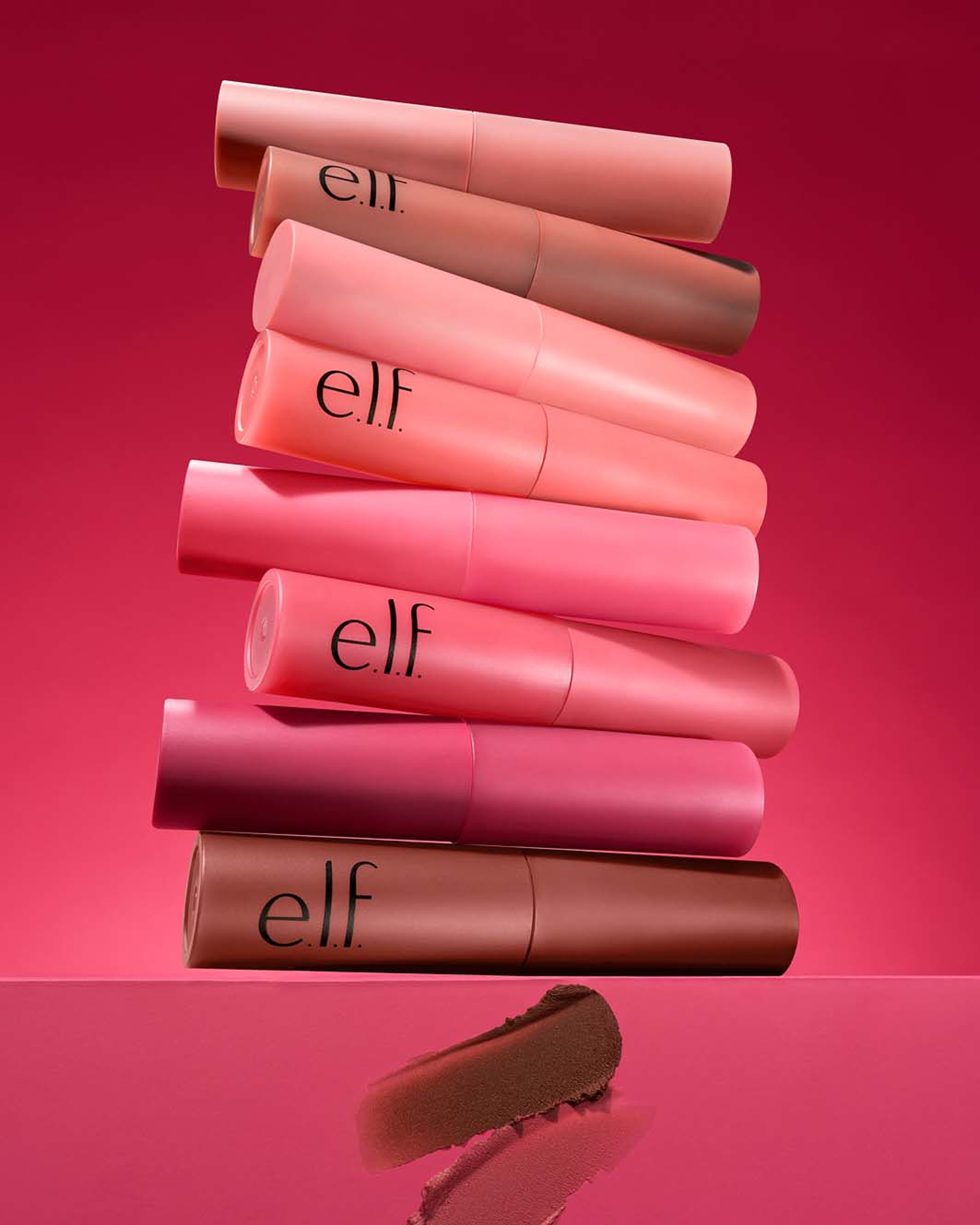 So Blurreal Lip & Cheek Whip, från e.l.f, i färgen Air Berry. Klicka för att öppna bilden i stort format