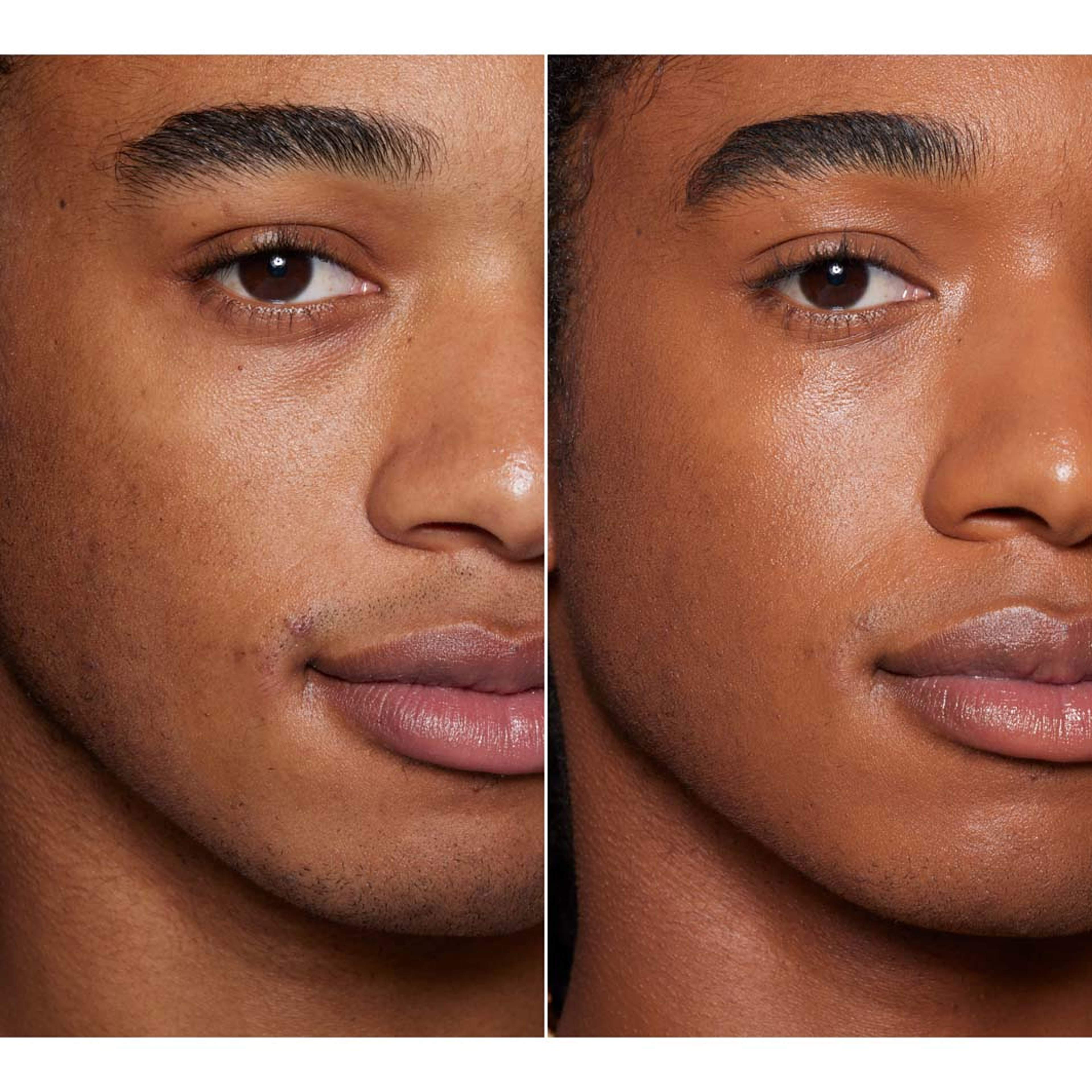 Halo Glow Skin Tint SPF50, från e.l.f, i färgen Tan Cool. Klicka för att öppna bilden i stort format