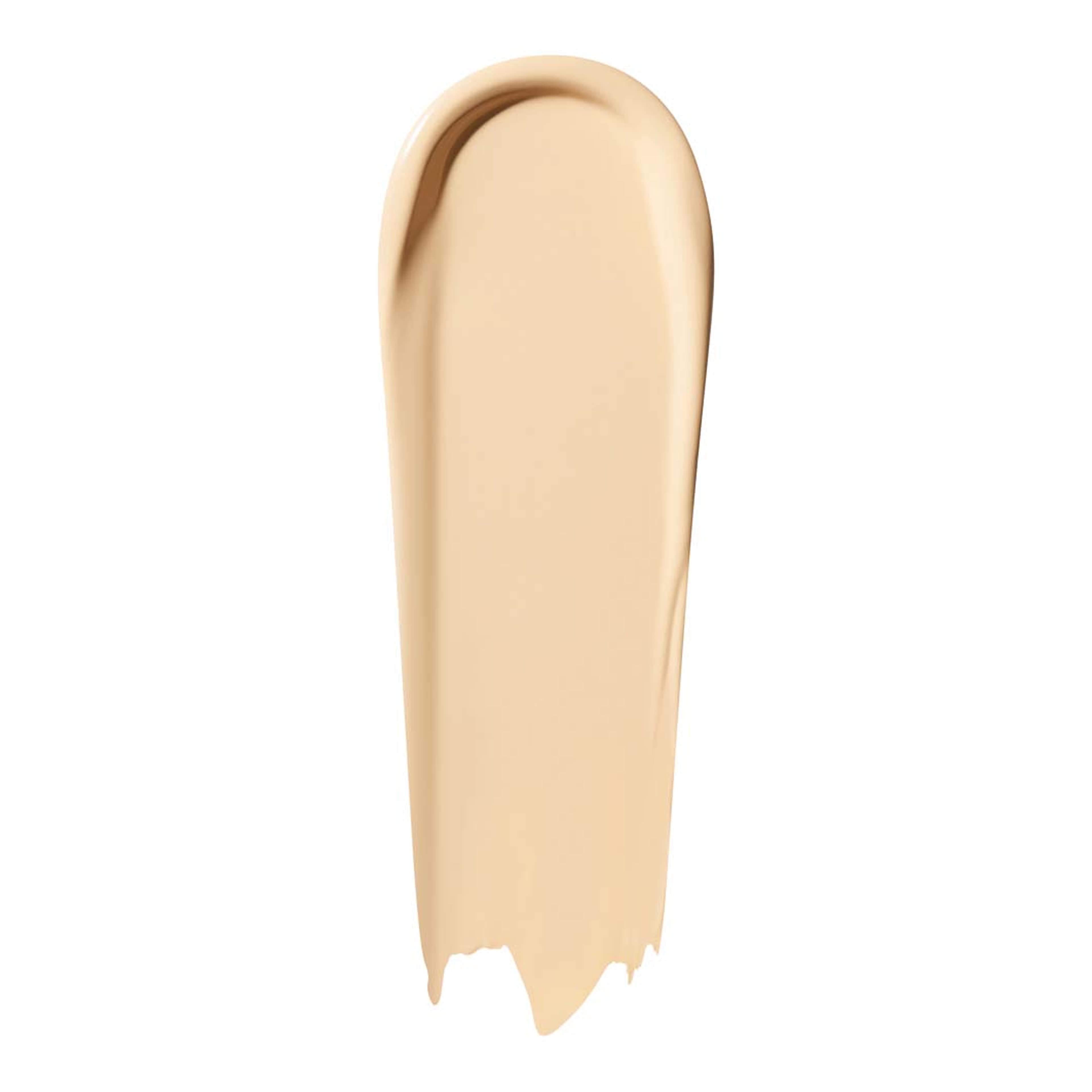 Soft Glam Satin Foundation, från e.l.f, i färgen Fair Warm 12. Klicka för att öppna bilden i stort format