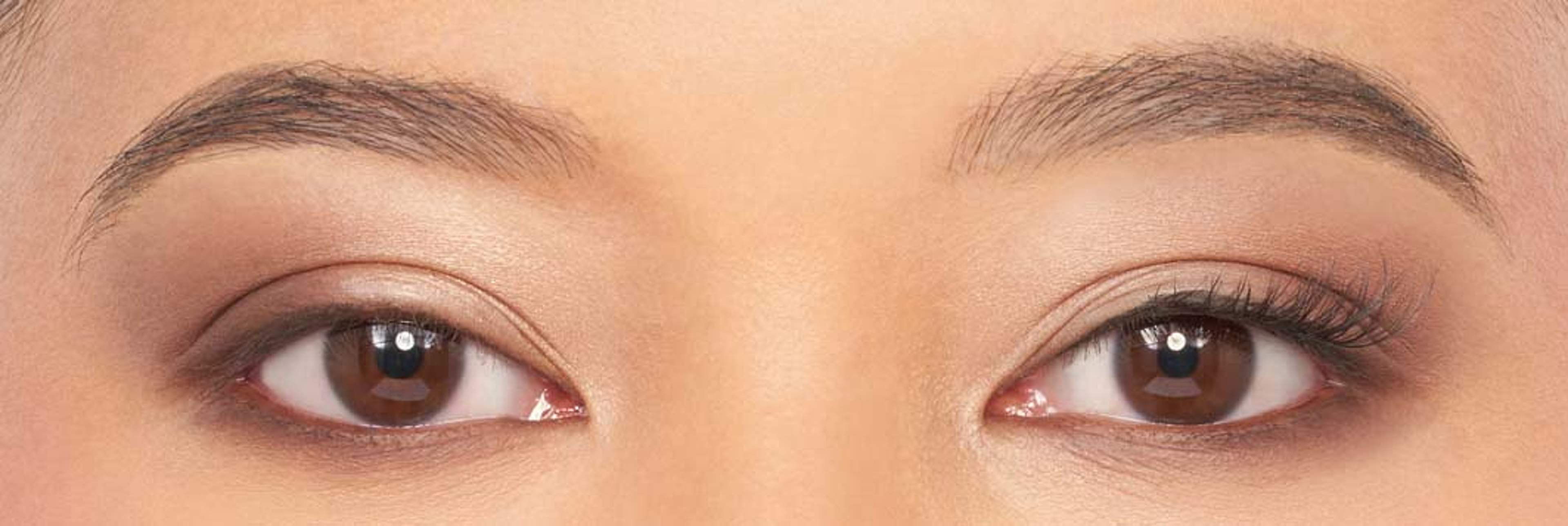 Half Lash no.4, från Eylure. Klicka för att öppna bilden i stort format