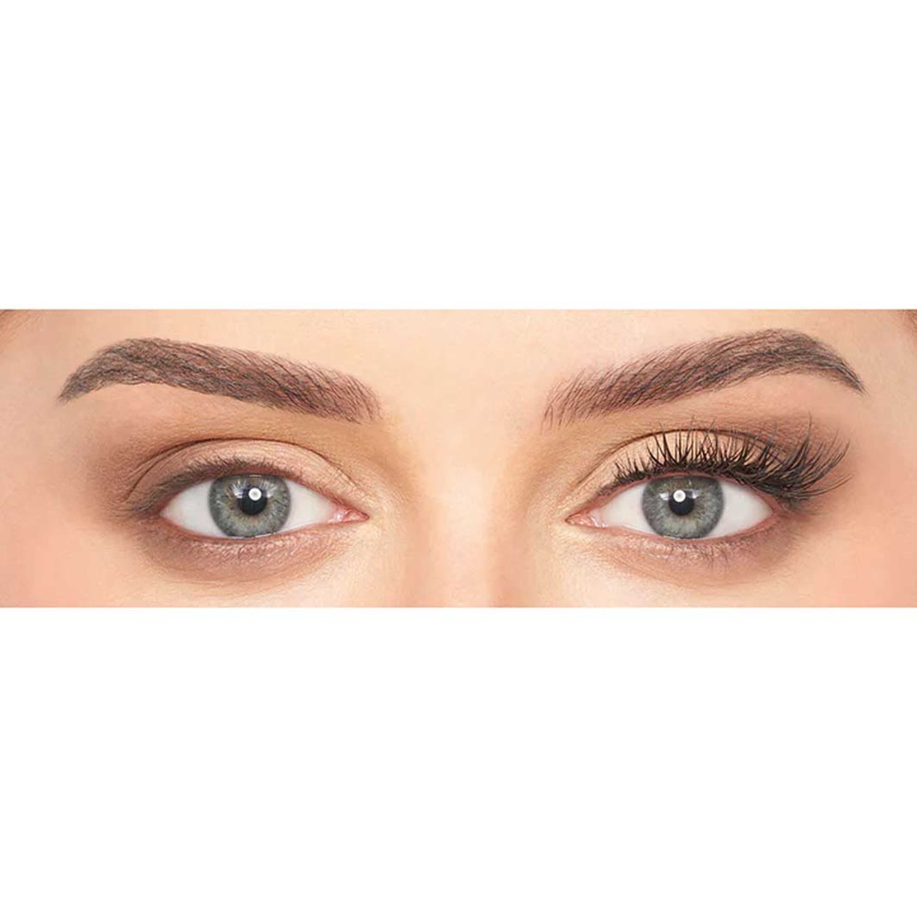 Faux Mink Wet Look no.30, från Eylure. Klicka för att öppna bilden i stort format