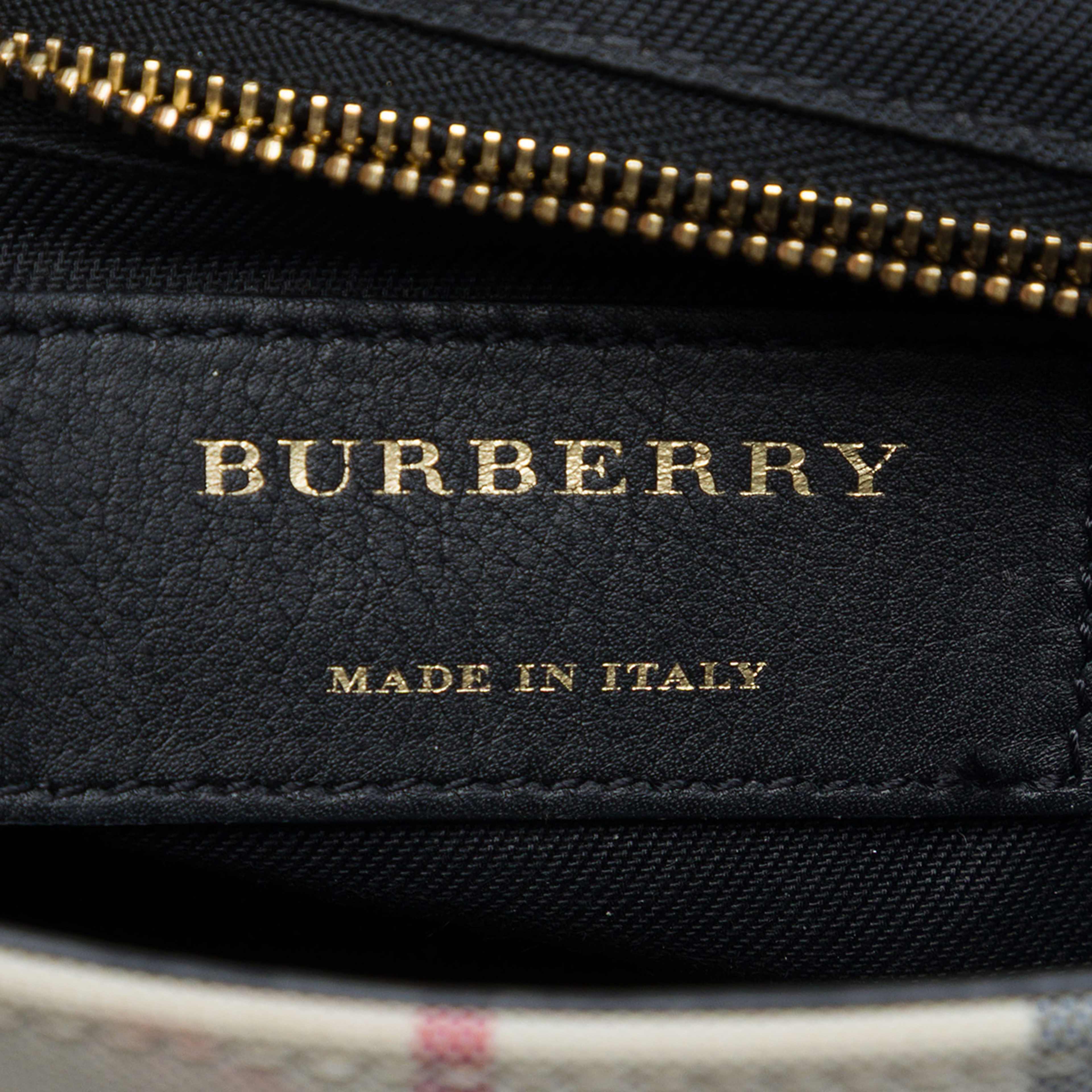 Burberry Small Haymarket Check Canvas And Leather Canterbury Tote, från Luxclusif, i färgen svart. Klicka för att öppna bilden i stort format