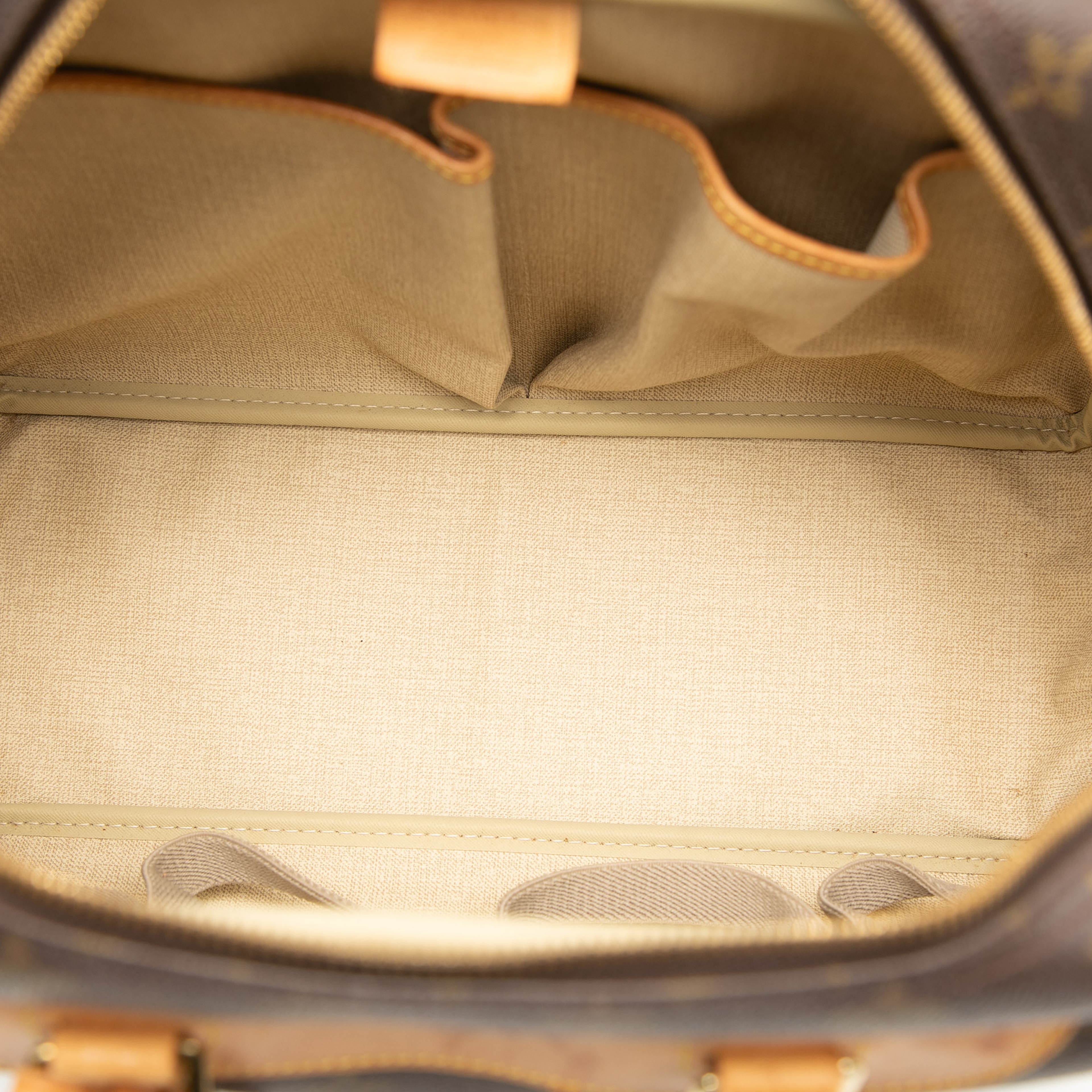 Louis Vuitton Monogram Deauville, från Luxclusif, i färgen brown. Klicka för att öppna bilden i stort format