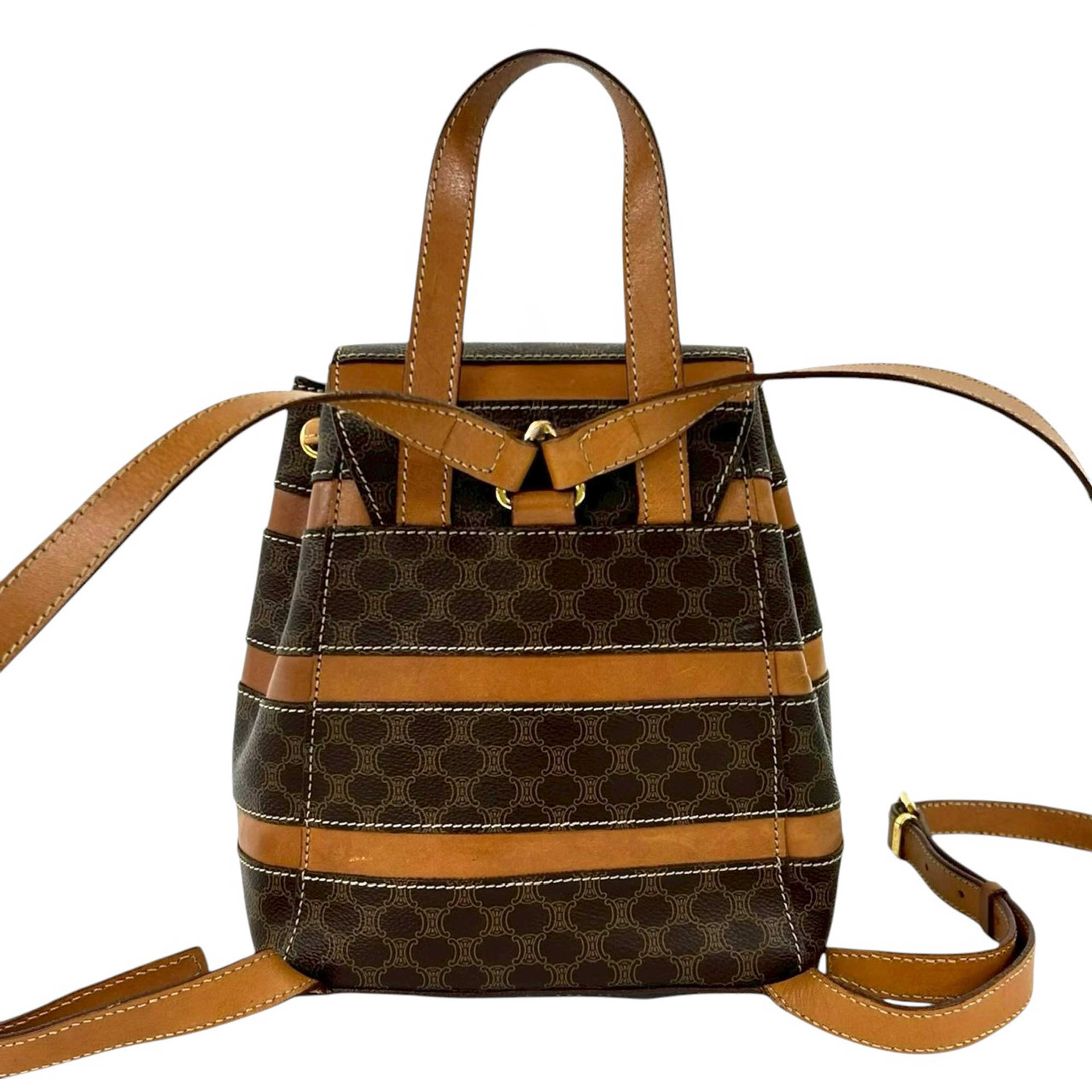 Celine Macadam Coated Canvas Backpack, från Luxclusif, i färgen brown. Klicka för att öppna bilden i stort format