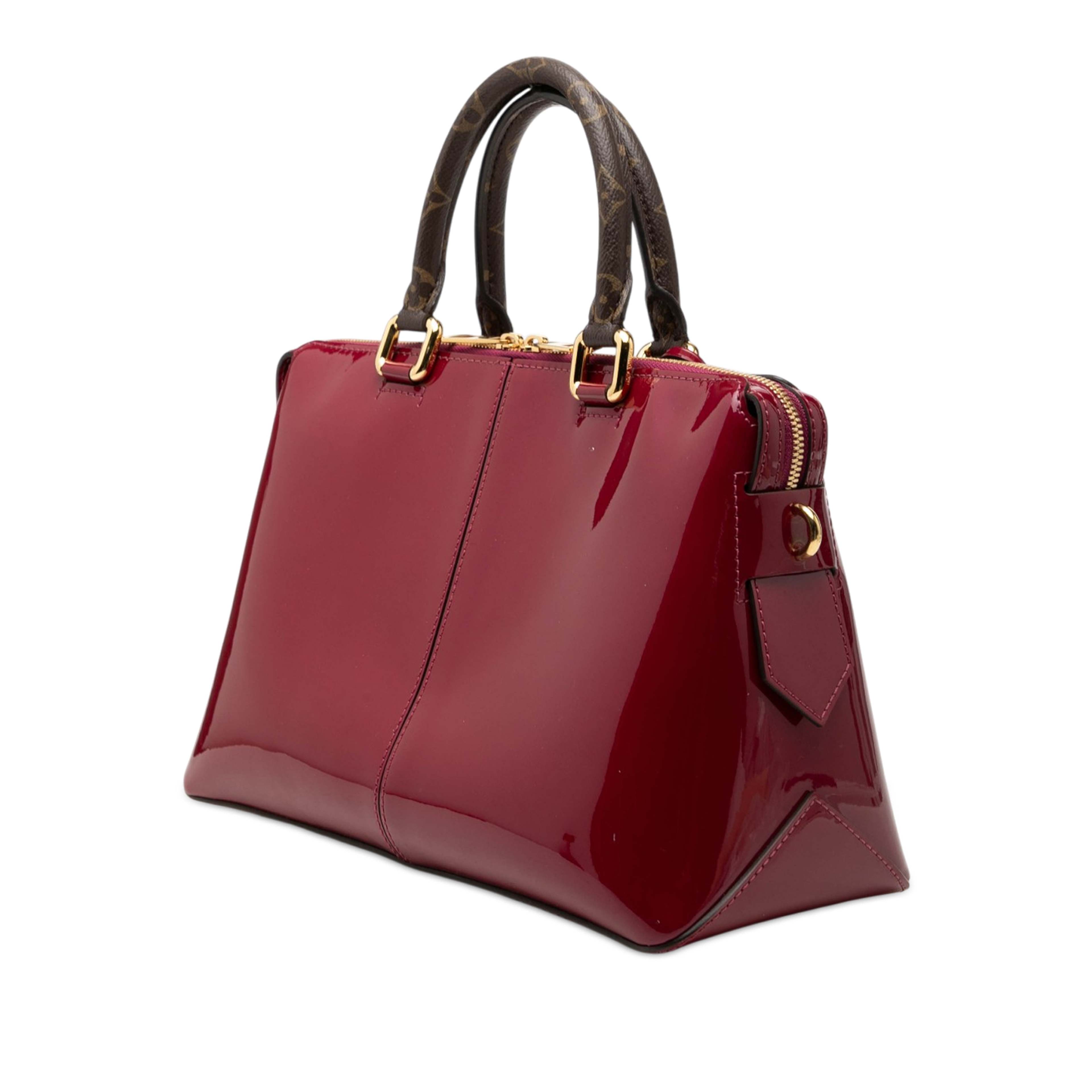 Louis Vuitton Vernis Miroir Tote, från Luxclusif, i färgen magenta. Klicka för att öppna bilden i stort format