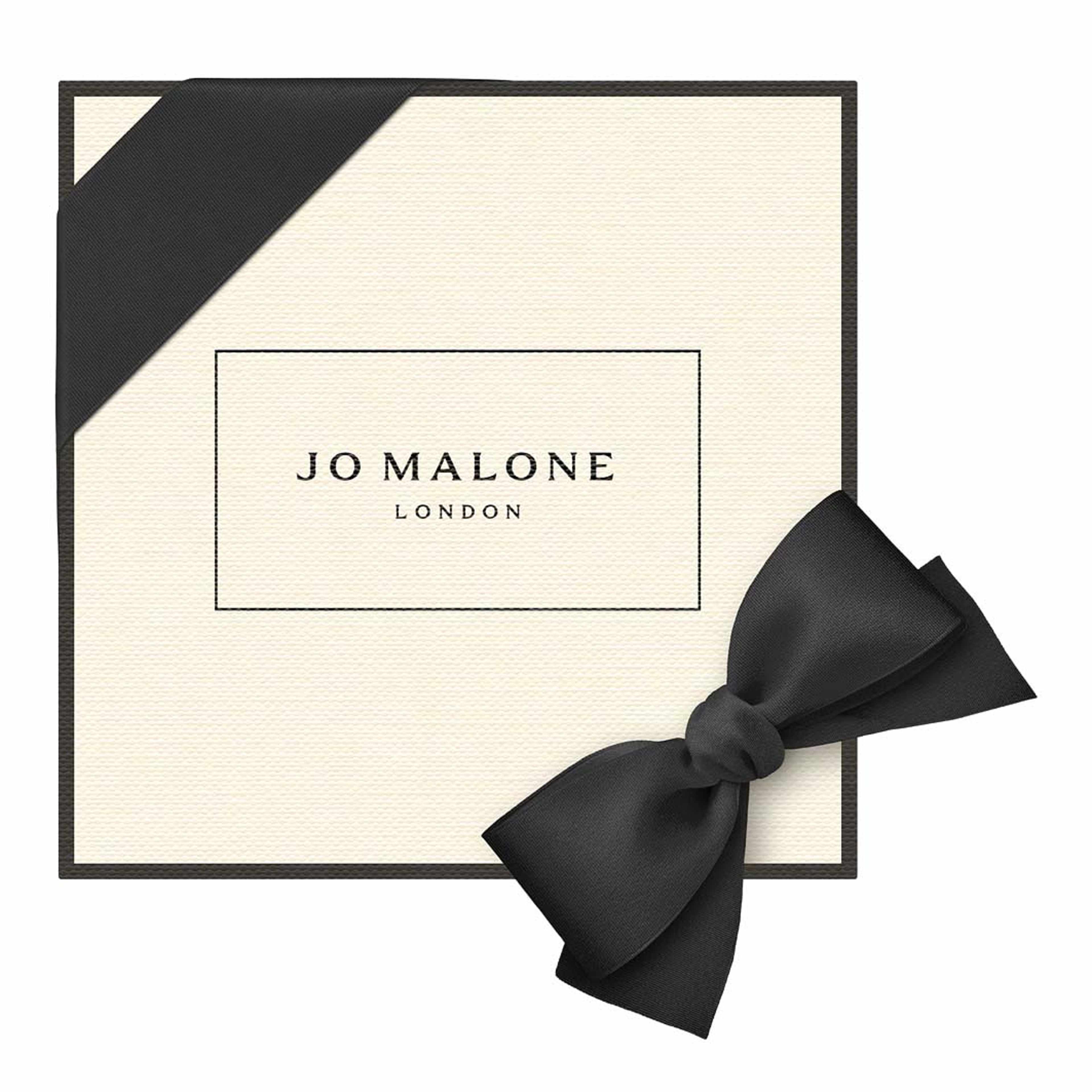 Lime Basil & Mandarin Room Spray, från Jo Malone London. Klicka för att öppna bilden i stort format