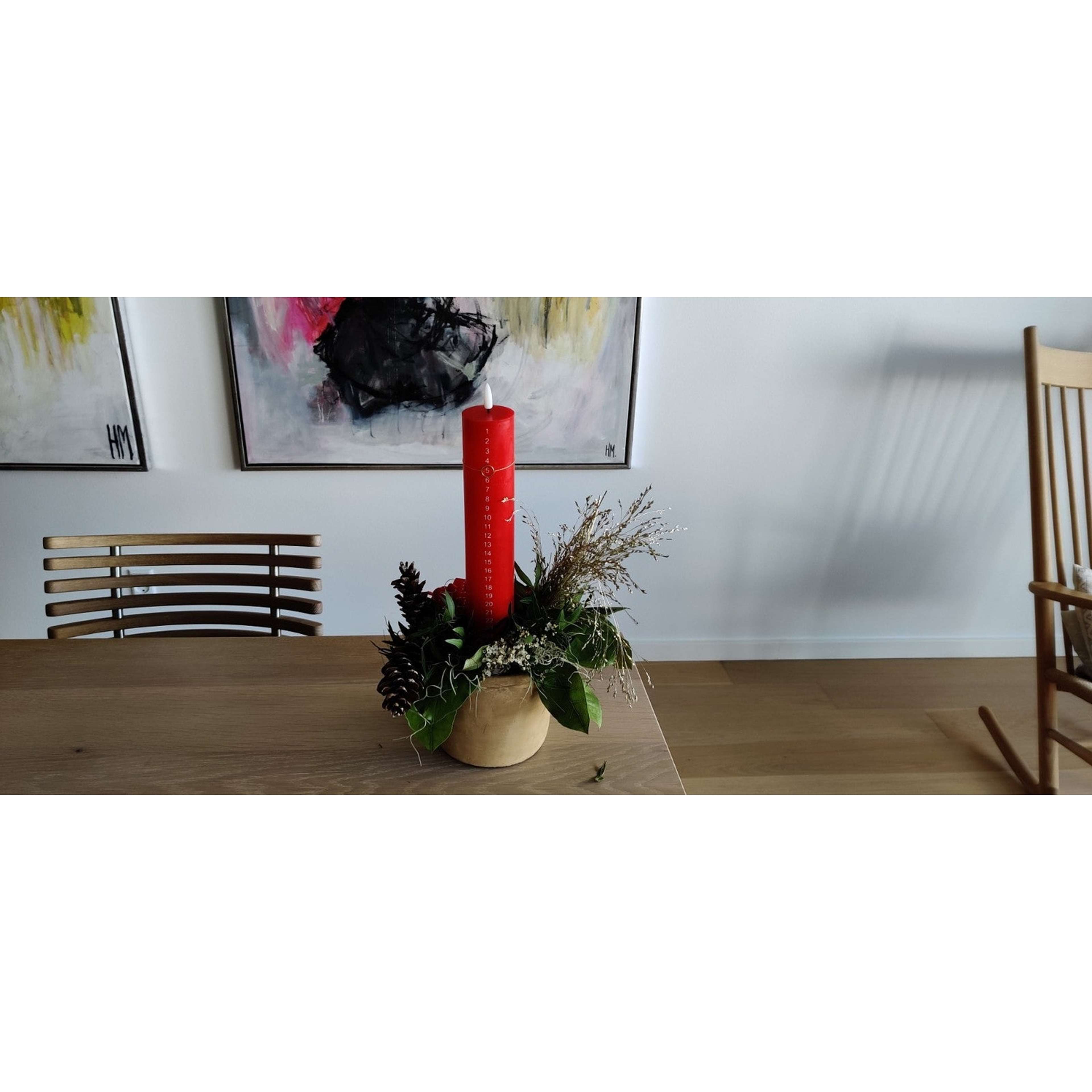 Luna Kalenderljus  Ø5 1st, från Led Nordic, i färgen red. Klicka för att öppna bilden i stort format