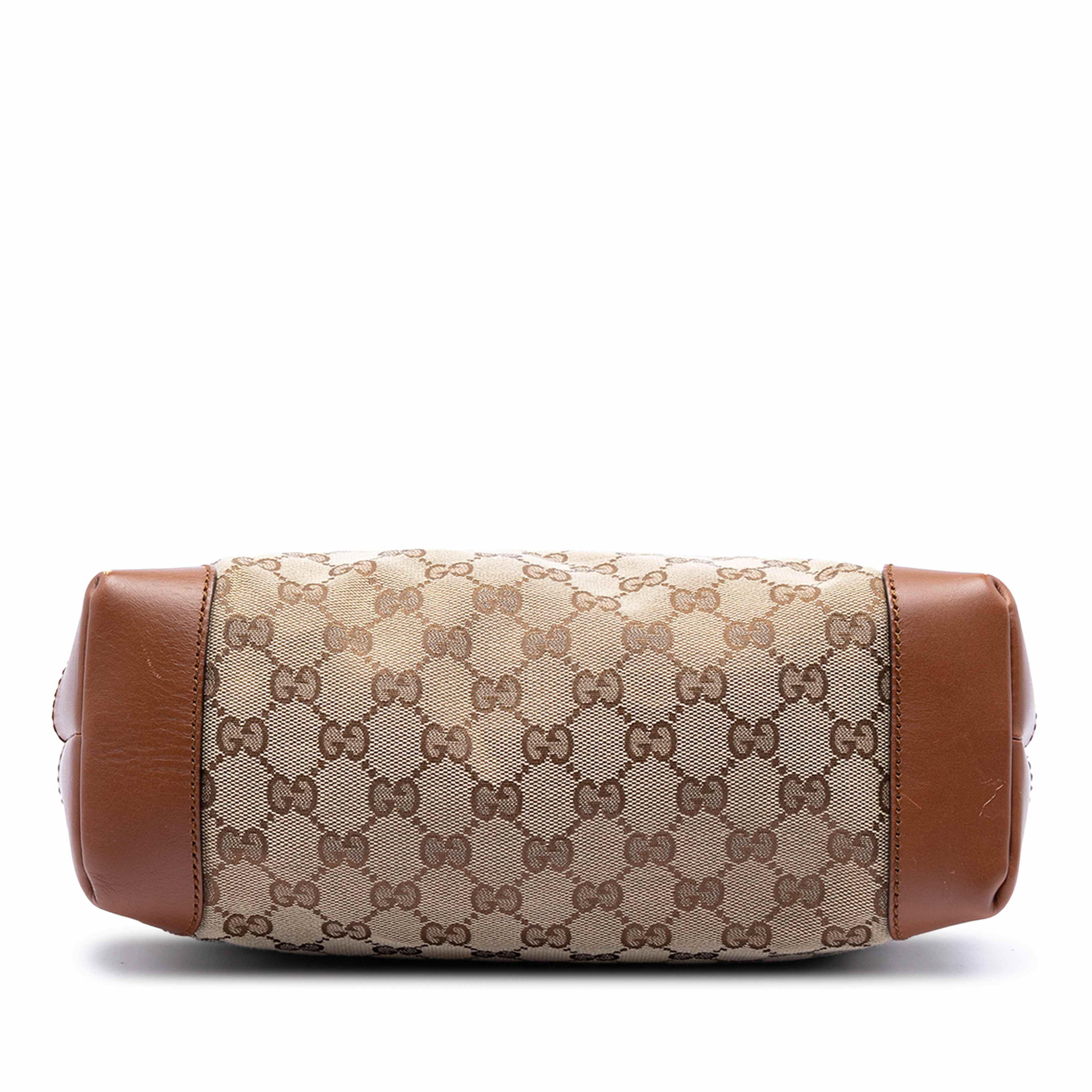Gucci Gg Canvas Web Crossbody, från Luxclusif, i färgen beige. Klicka för att öppna bilden i stort format