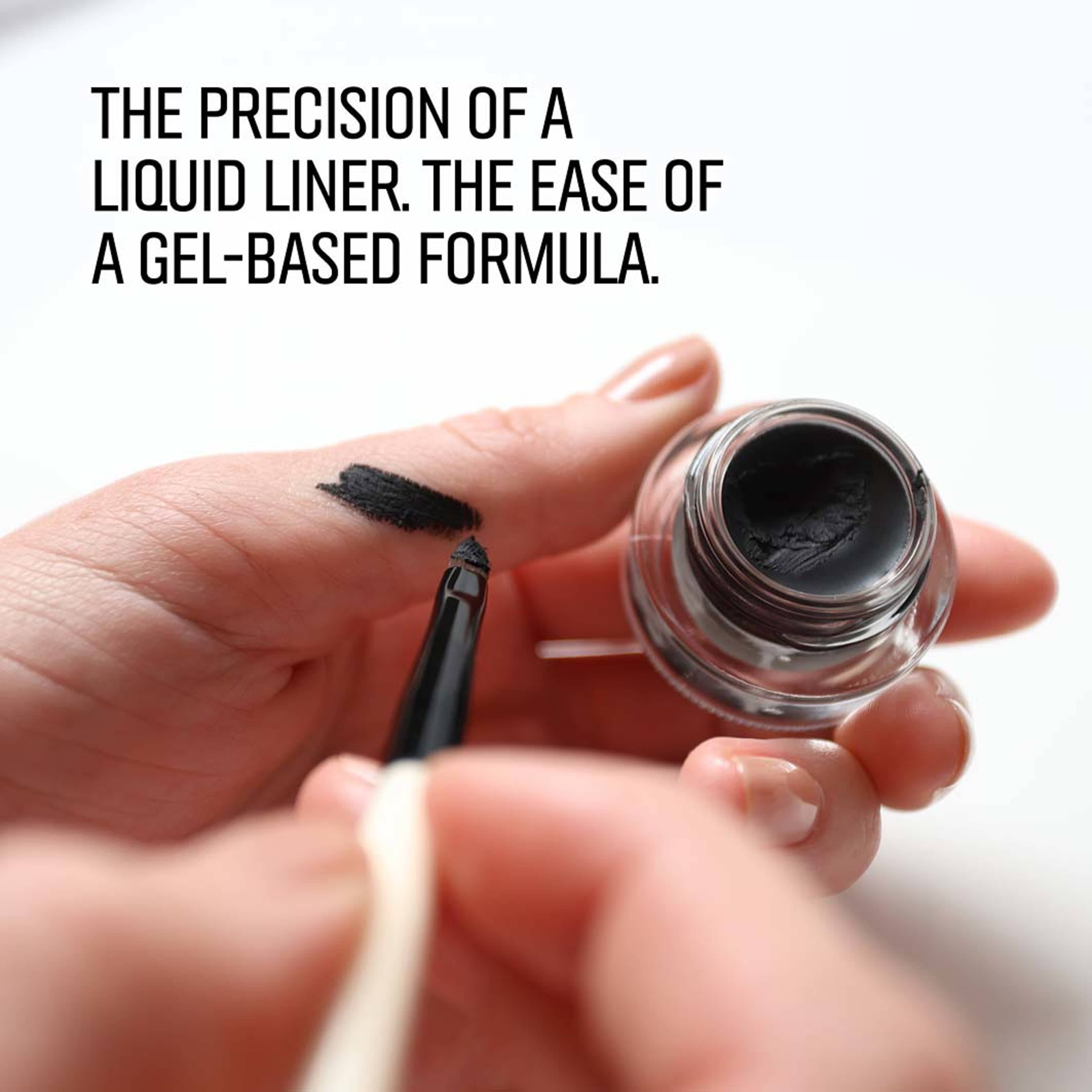 Long-Wear Gel Eyeliner, från Bobbi Brown, i färgen Black Ink. Klicka för att öppna bilden i stort format