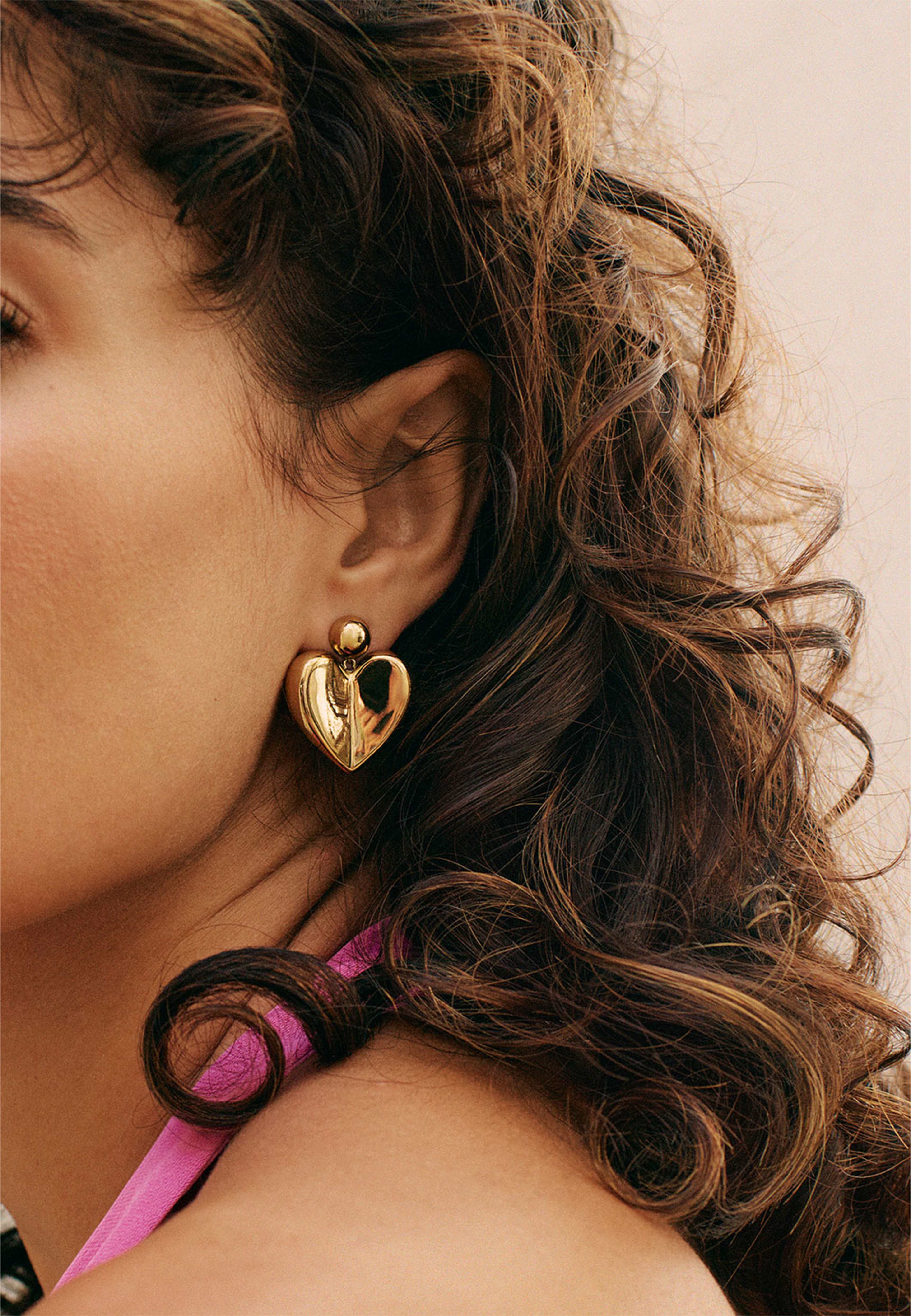 True Love Earrings Gold