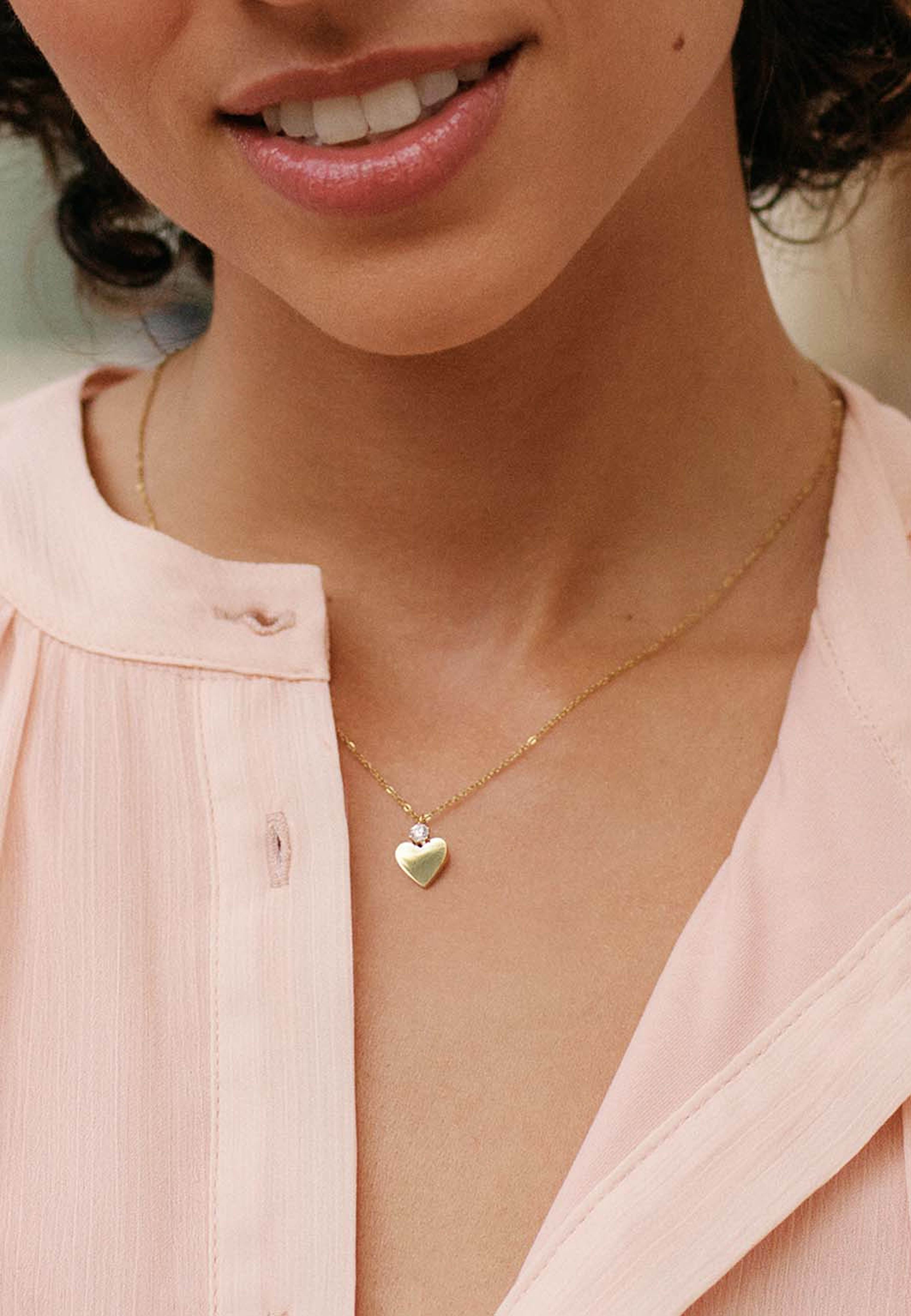 Love Spark Necklace Gold, från Edblad, i färgen Gold. Klicka för att öppna bilden i stort format