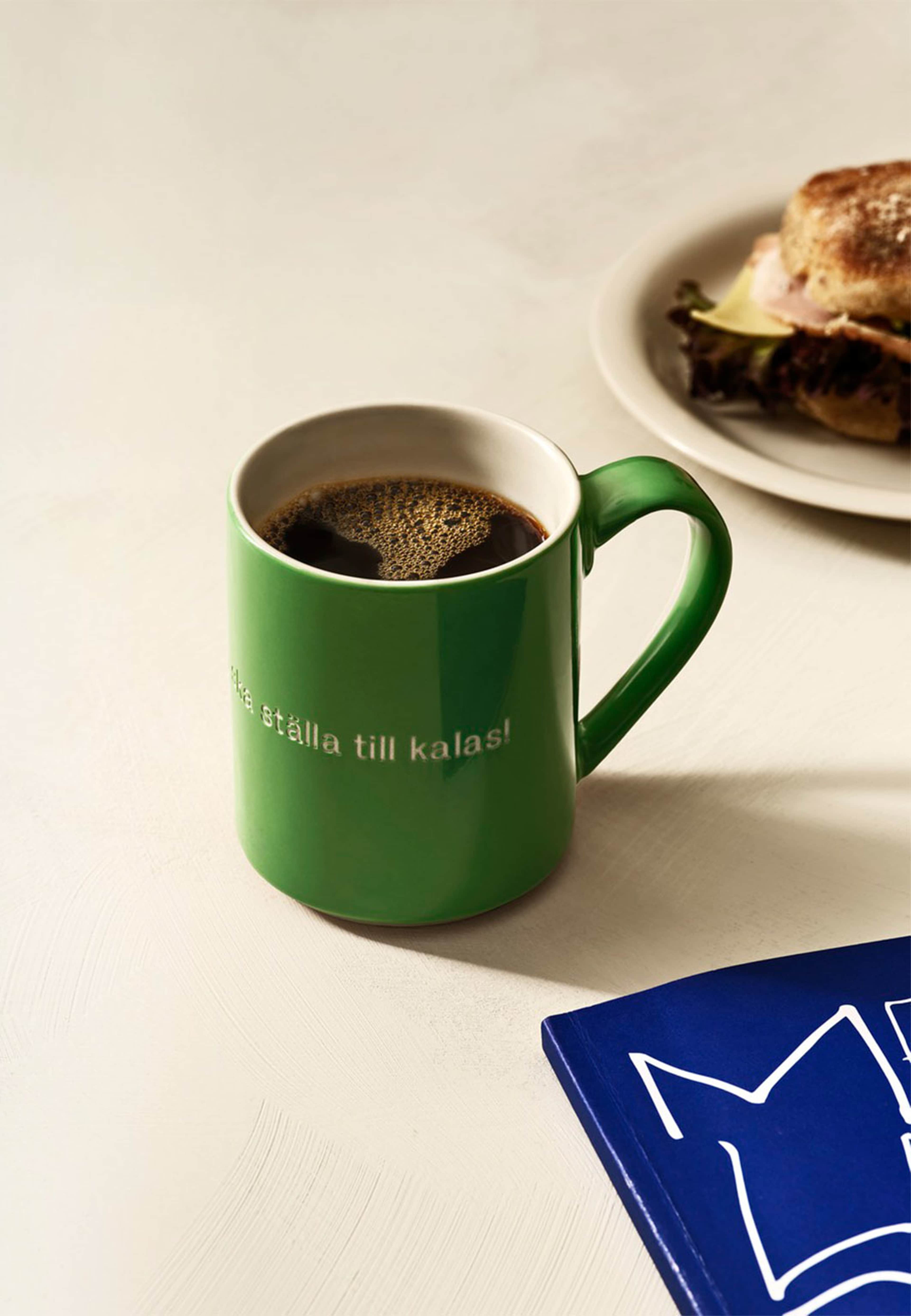 Astrid Lindgren Mugg - Jag vet en som ska ställa till kalas!