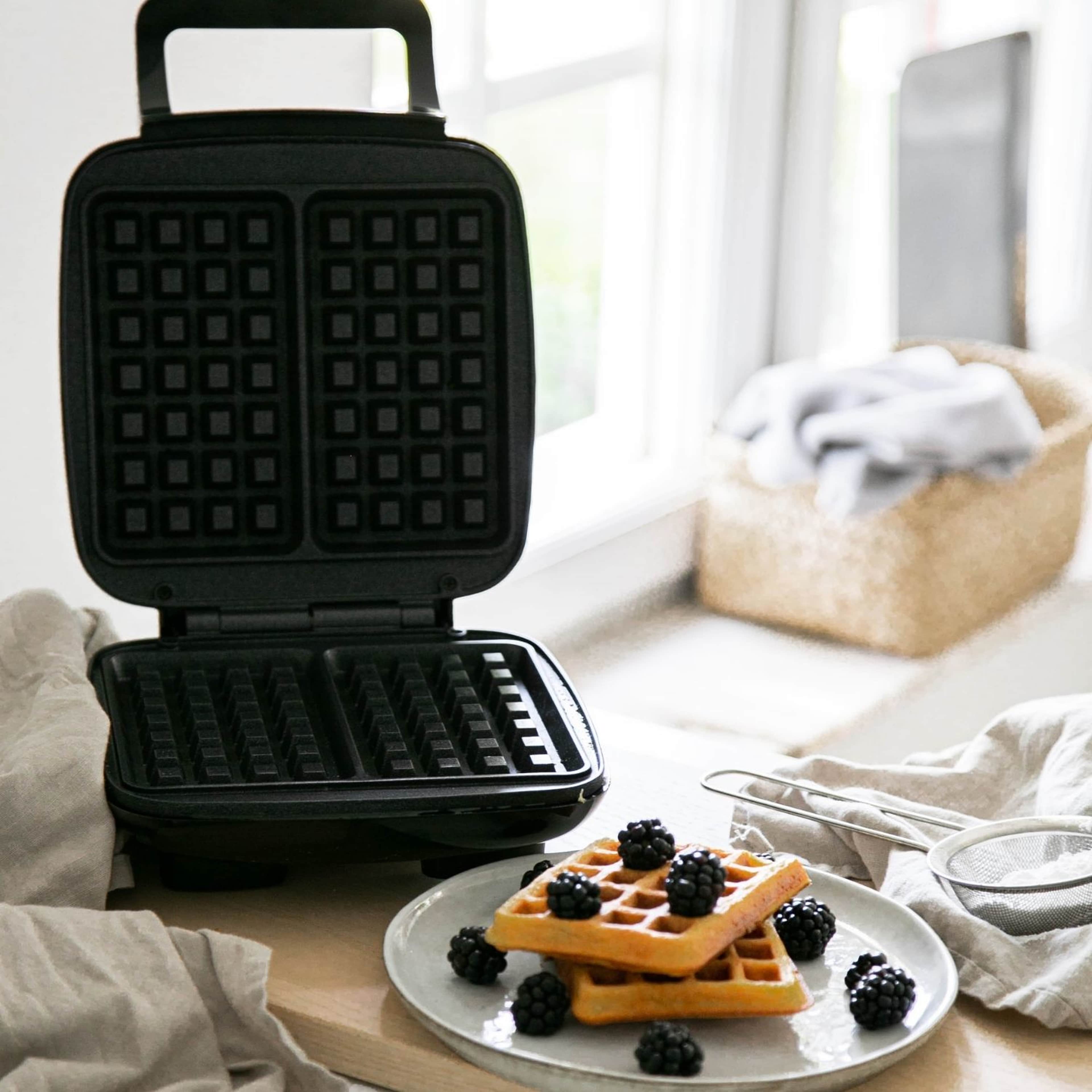 Paket Belgiskt Våffeljärn + Elvisp + Måttbägare