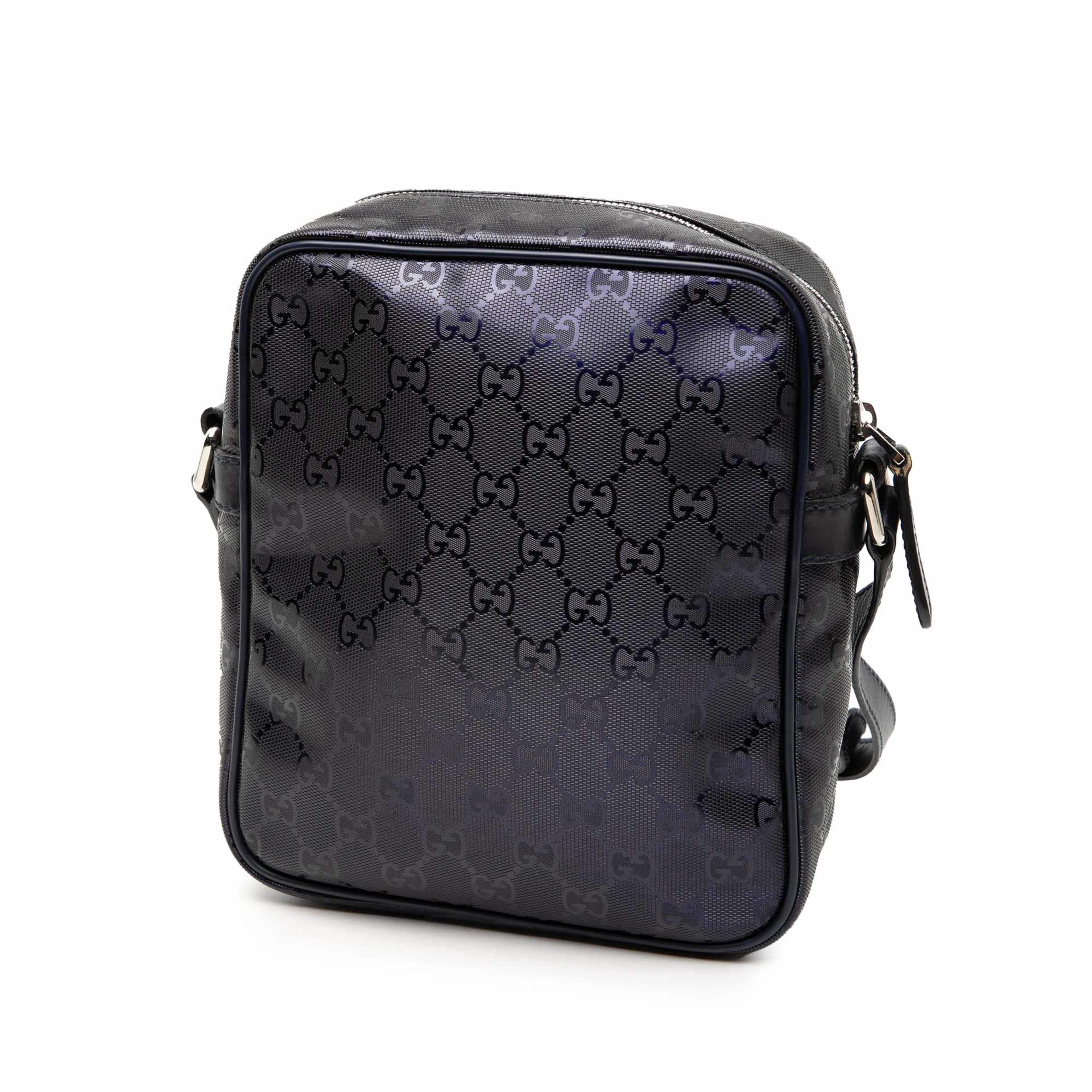 Gucci Gg Imprime Crossbody, från Luxclusif, i färgen navy. Klicka för att öppna bilden i stort format