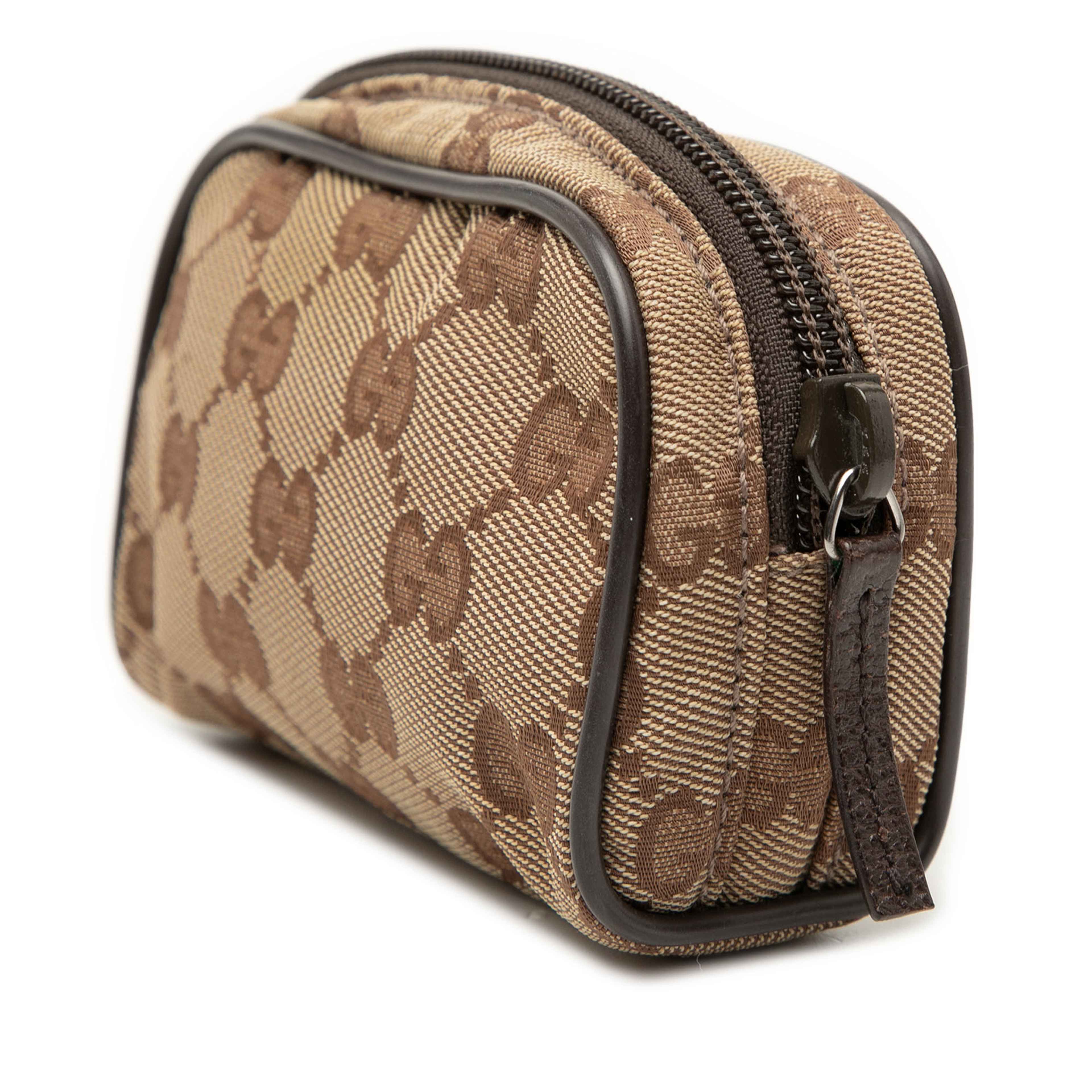 Gucci Gg Canvas Coin Pouch, från Luxclusif, i färgen beige. Klicka för att öppna bilden i stort format
