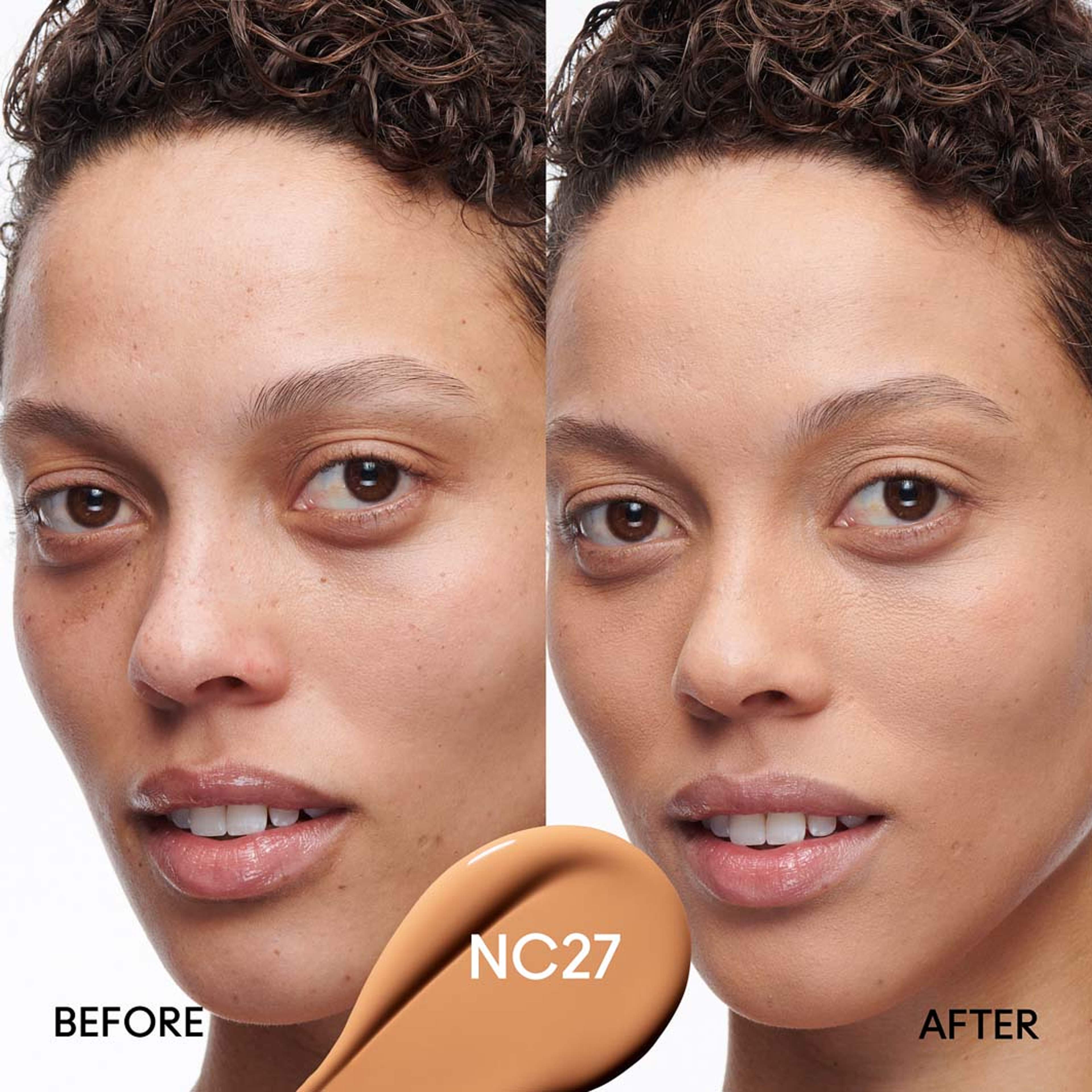 Studio Radiance 24Hr Luminous Lift Concealer, från MAC Cosmetics, i färgen Nc27. Klicka för att öppna bilden i stort format