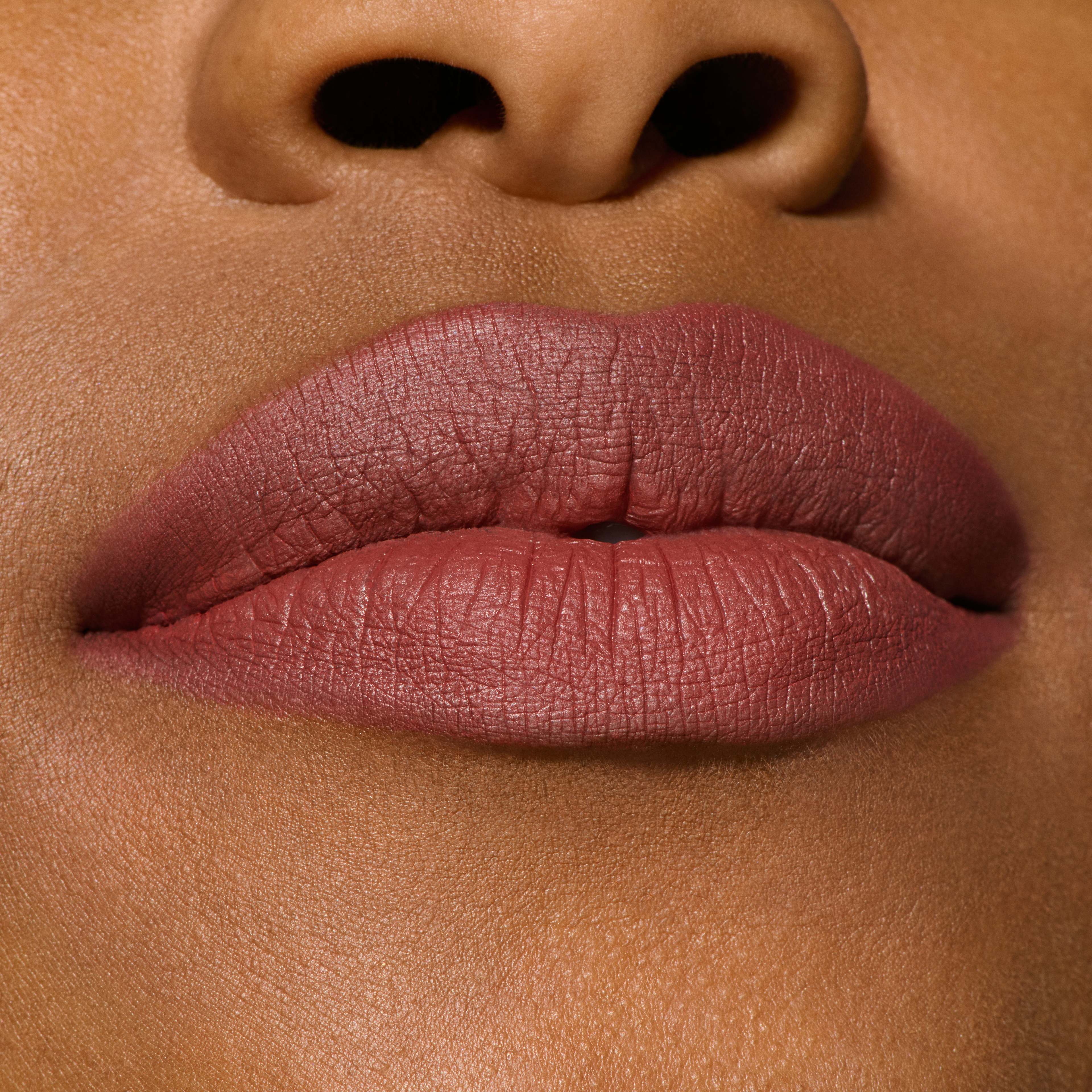 Macximal Silky Matte Lipstick, från MAC Cosmetics, i färgen Verve Swerve. Klicka för att öppna bilden i stort format