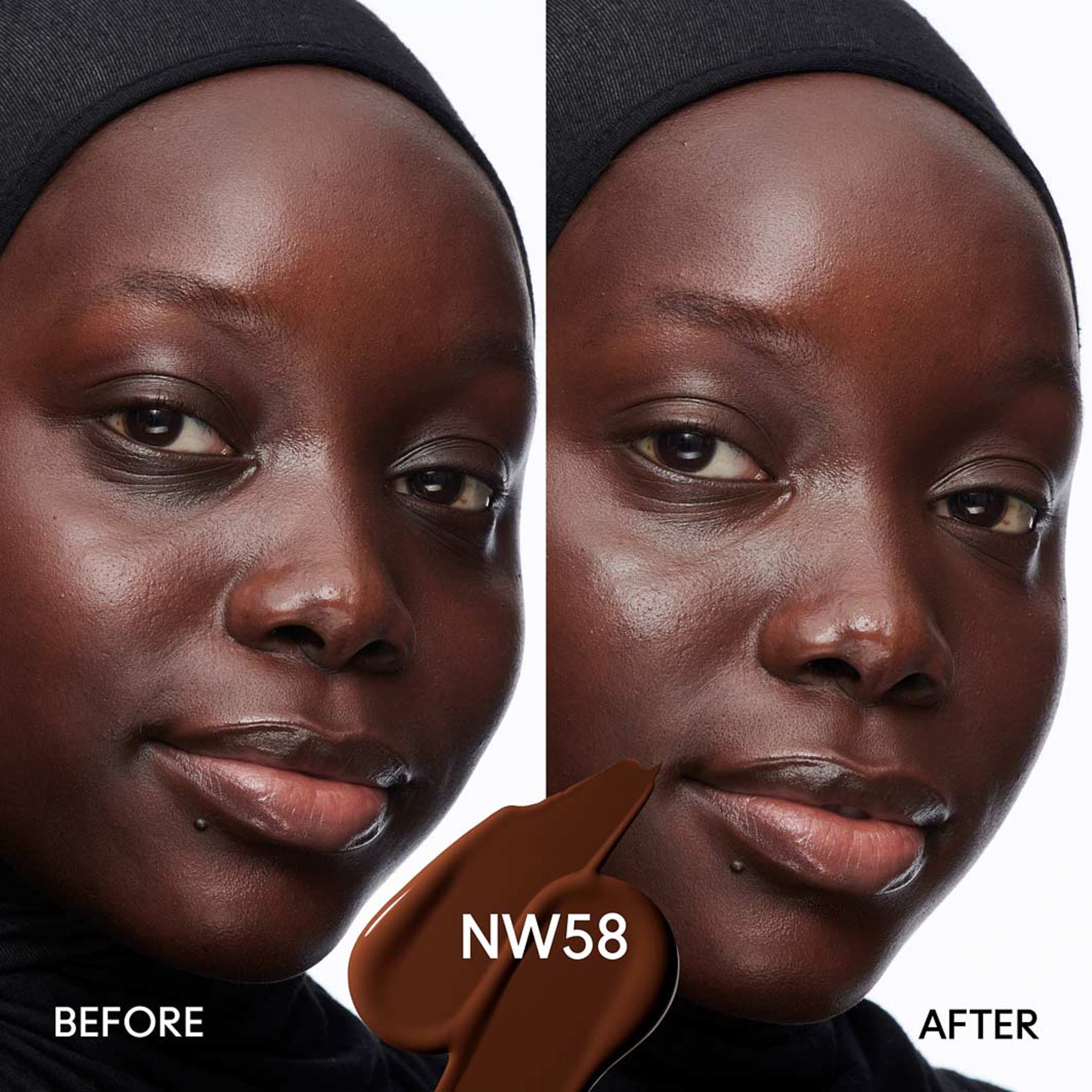 Studio Radiance 24Hr Luminous Lift Concealer, från MAC Cosmetics, i färgen Nw58. Klicka för att öppna bilden i stort format