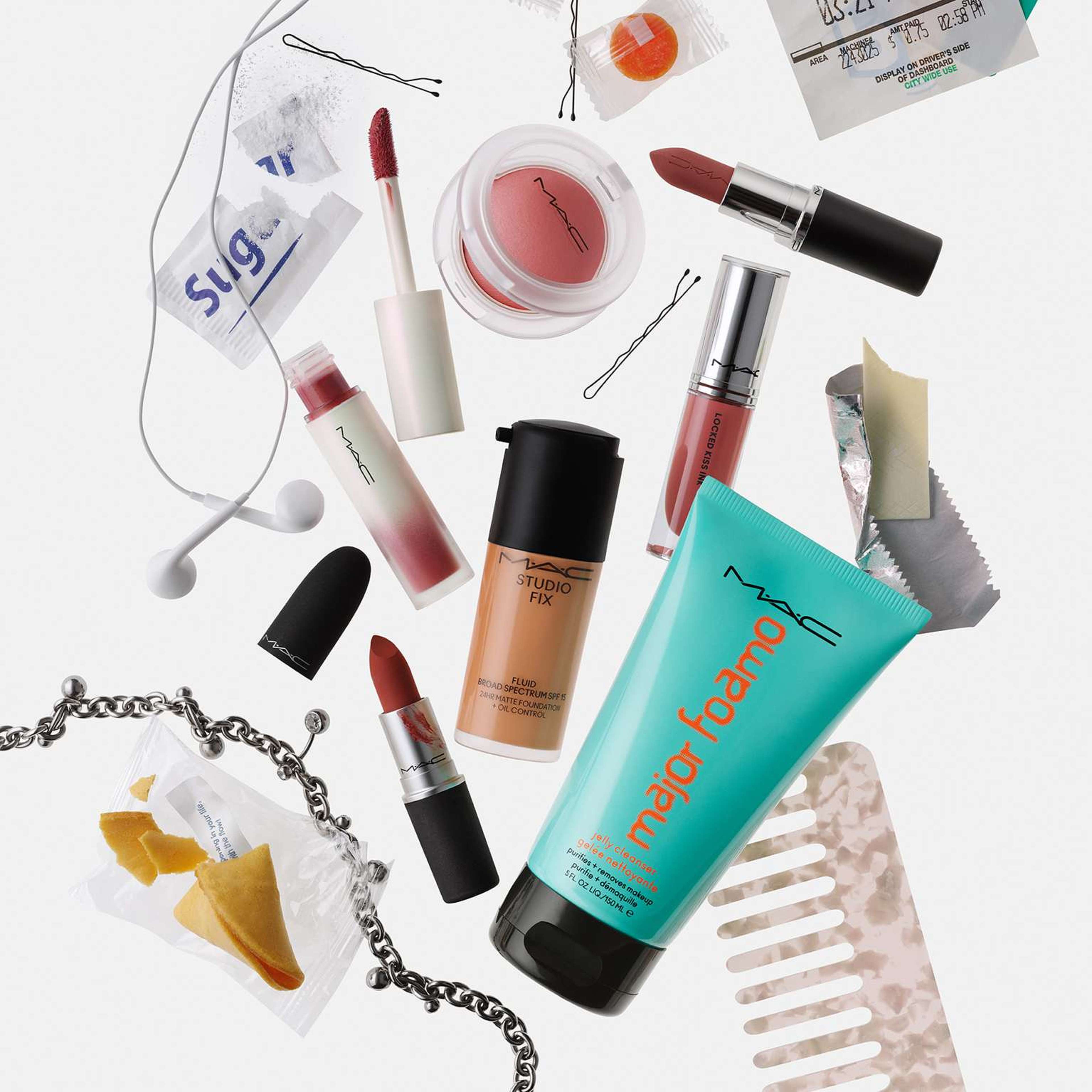 Major Foamo Jelly Face Cleanser, från MAC Cosmetics. Klicka för att öppna bilden i stort format