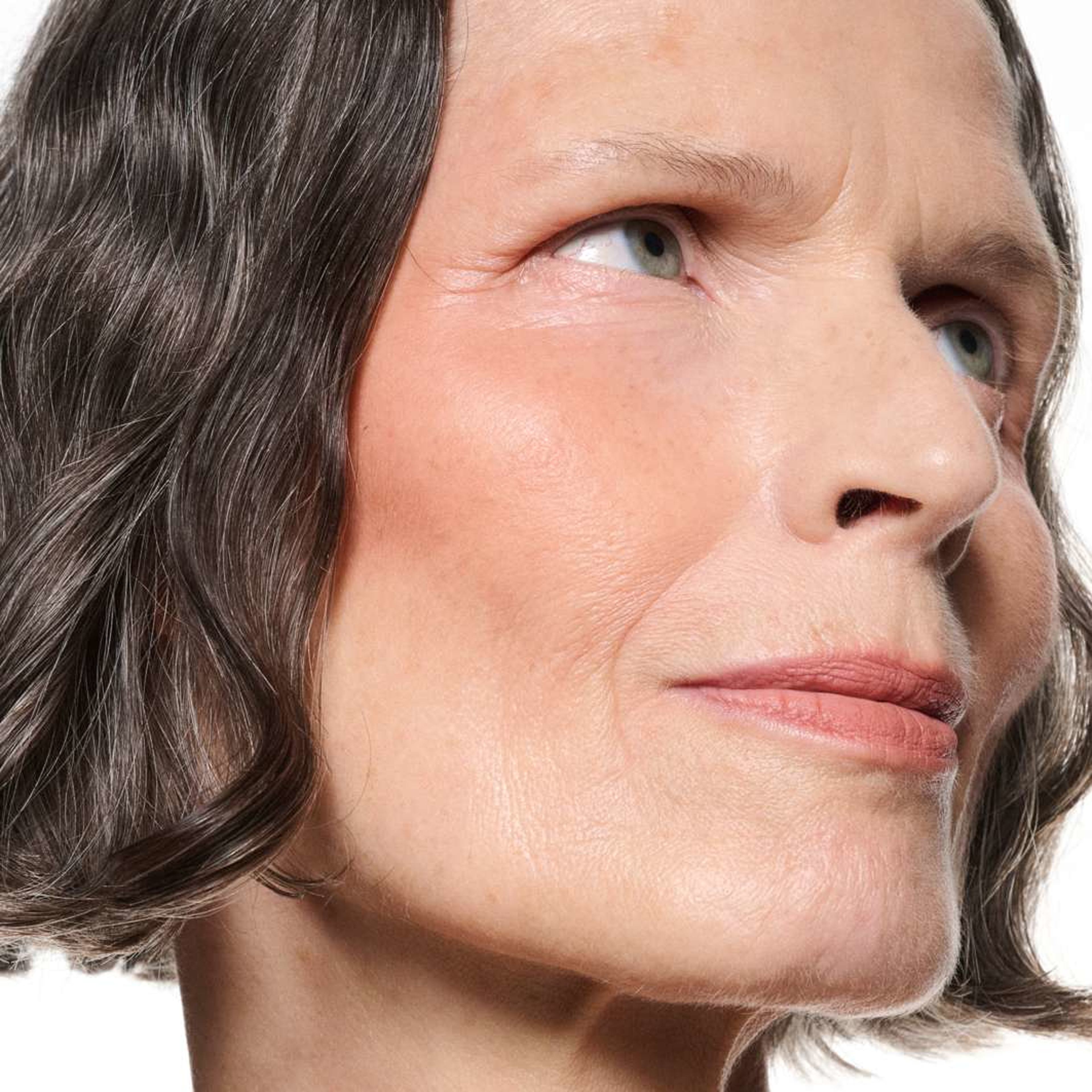 Powder Kiss Lip + Cheek Mousse, från MAC Cosmetics, i färgen Warm Hug. Klicka för att öppna bilden i stort format