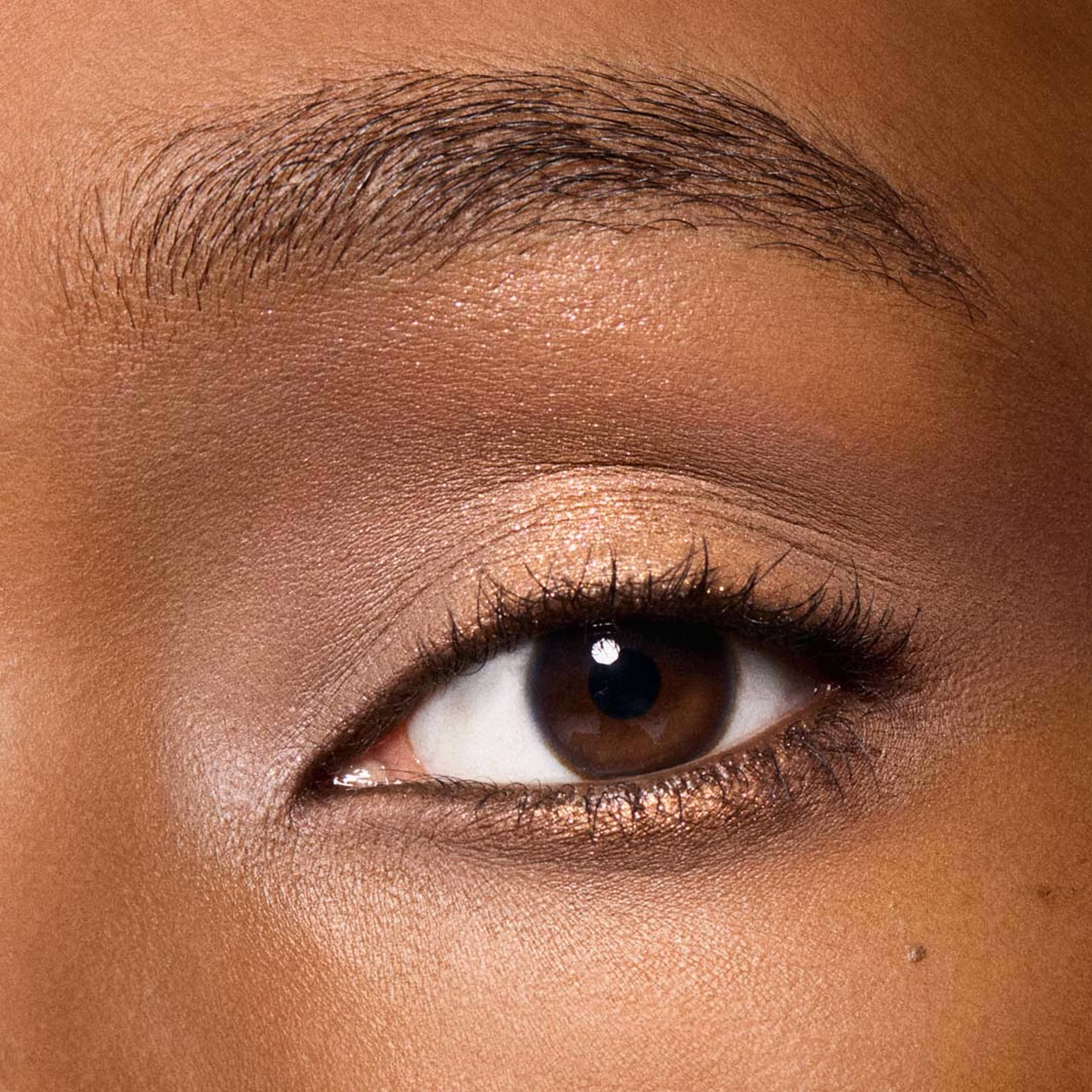 Smoke + Ice Eye Shadow Duo, från MAC Cosmetics, i färgen Midnight + Magic. Klicka för att öppna bilden i stort format