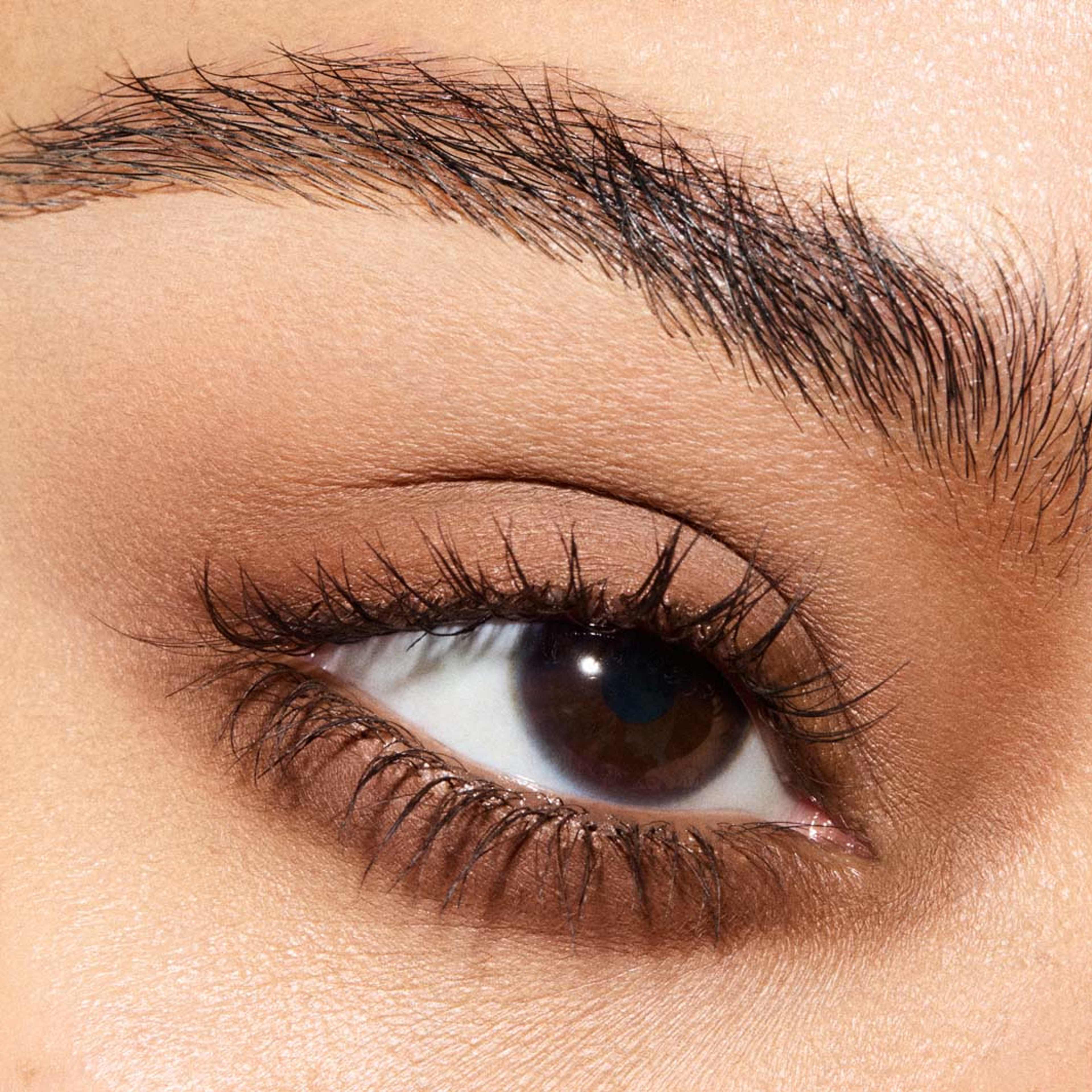 Multisculpt Matte Liquid Eyeshadow, från MAC Cosmetics, i färgen Uncorked. Klicka för att öppna bilden i stort format