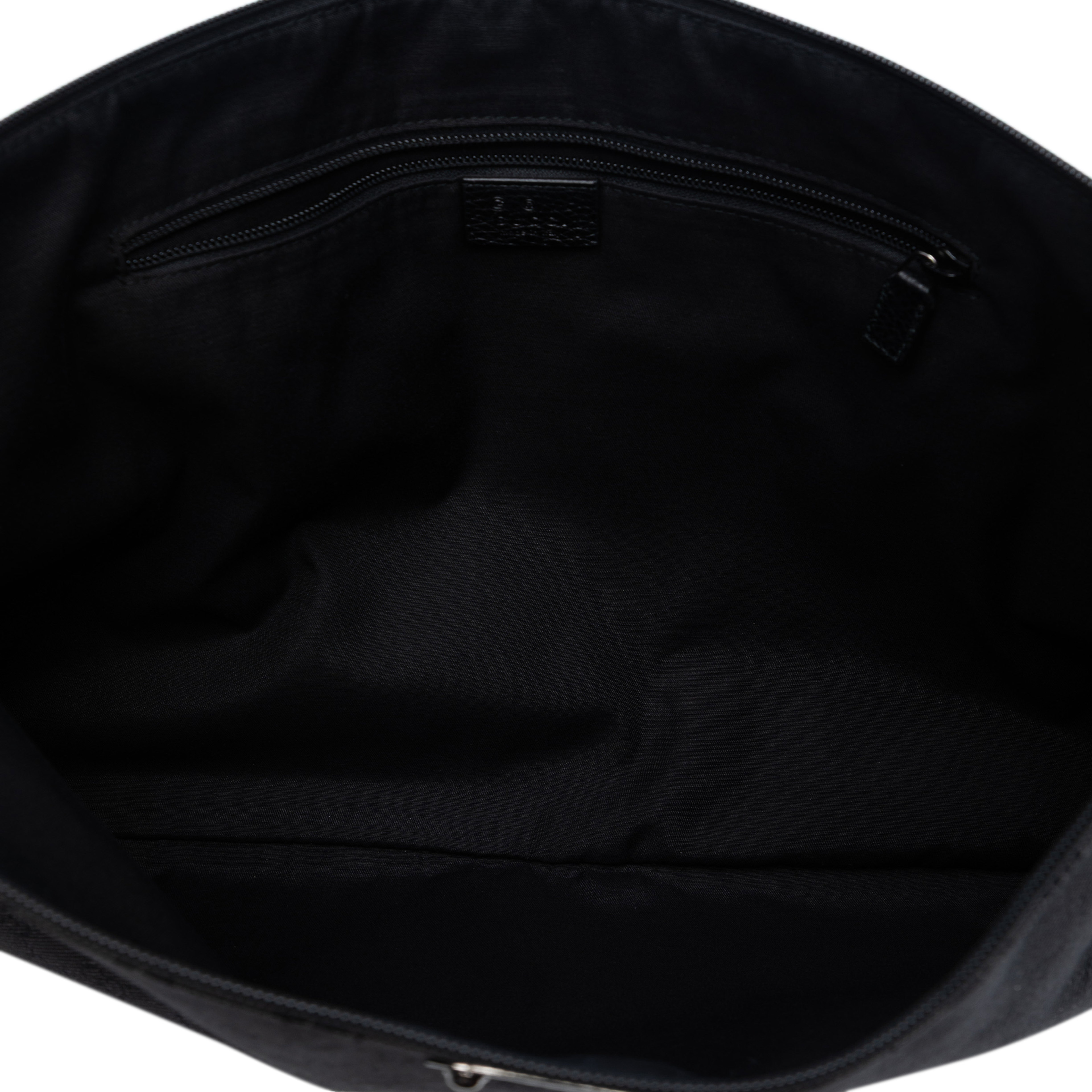 Gucci Gg Denim Crossbody, från Luxclusif, i färgen black. Klicka för att öppna bilden i stort format