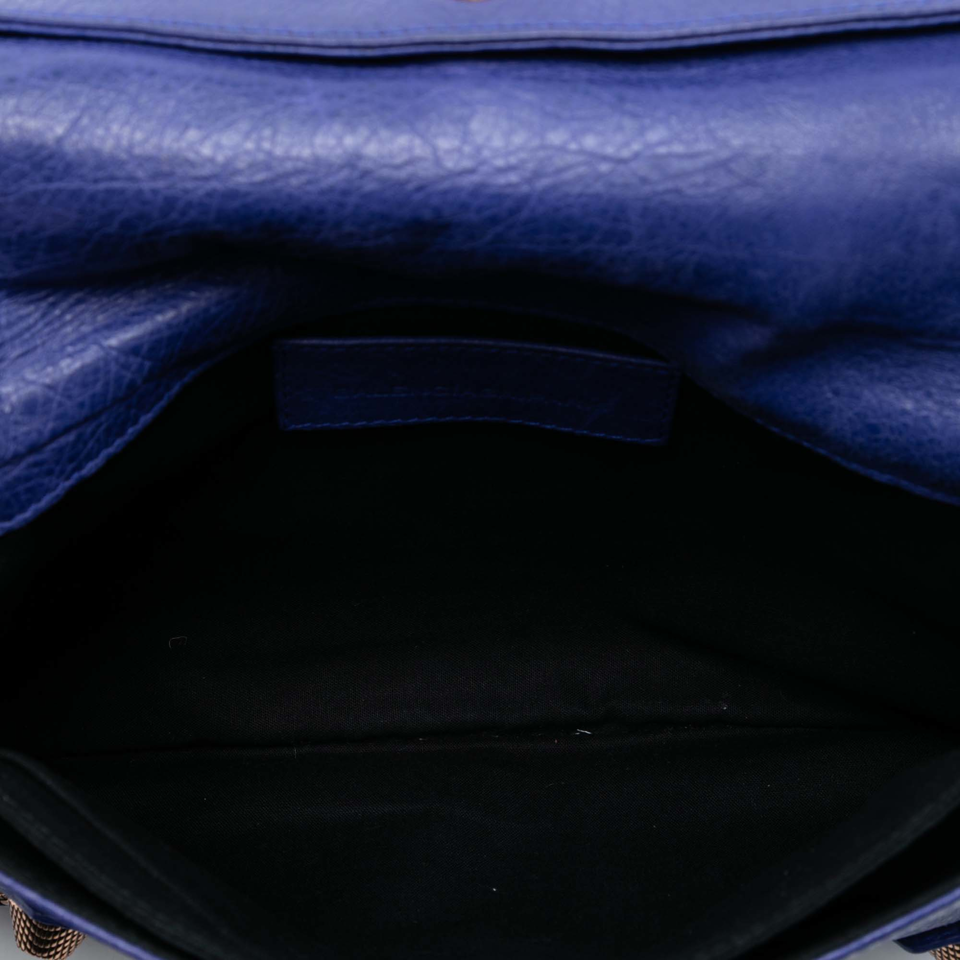 Balenciaga Lambskin Motocross Giant 21 Envelope Clutch, från Luxclusif, i färgen purple. Klicka för att öppna bilden i stort format