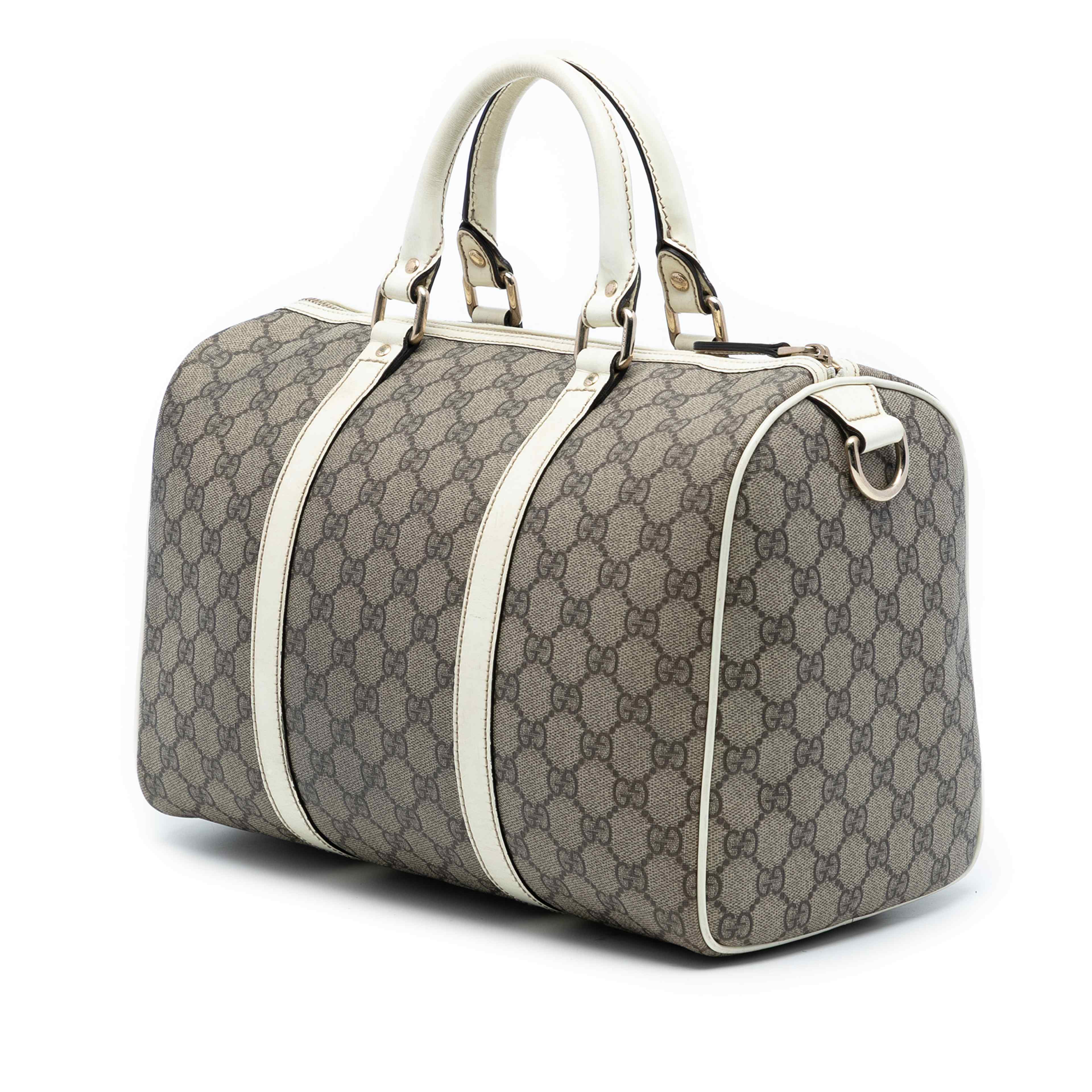 Gucci Medium Gg Supreme Joy Boston Bag, från Luxclusif, i färgen beige. Klicka för att öppna bilden i stort format