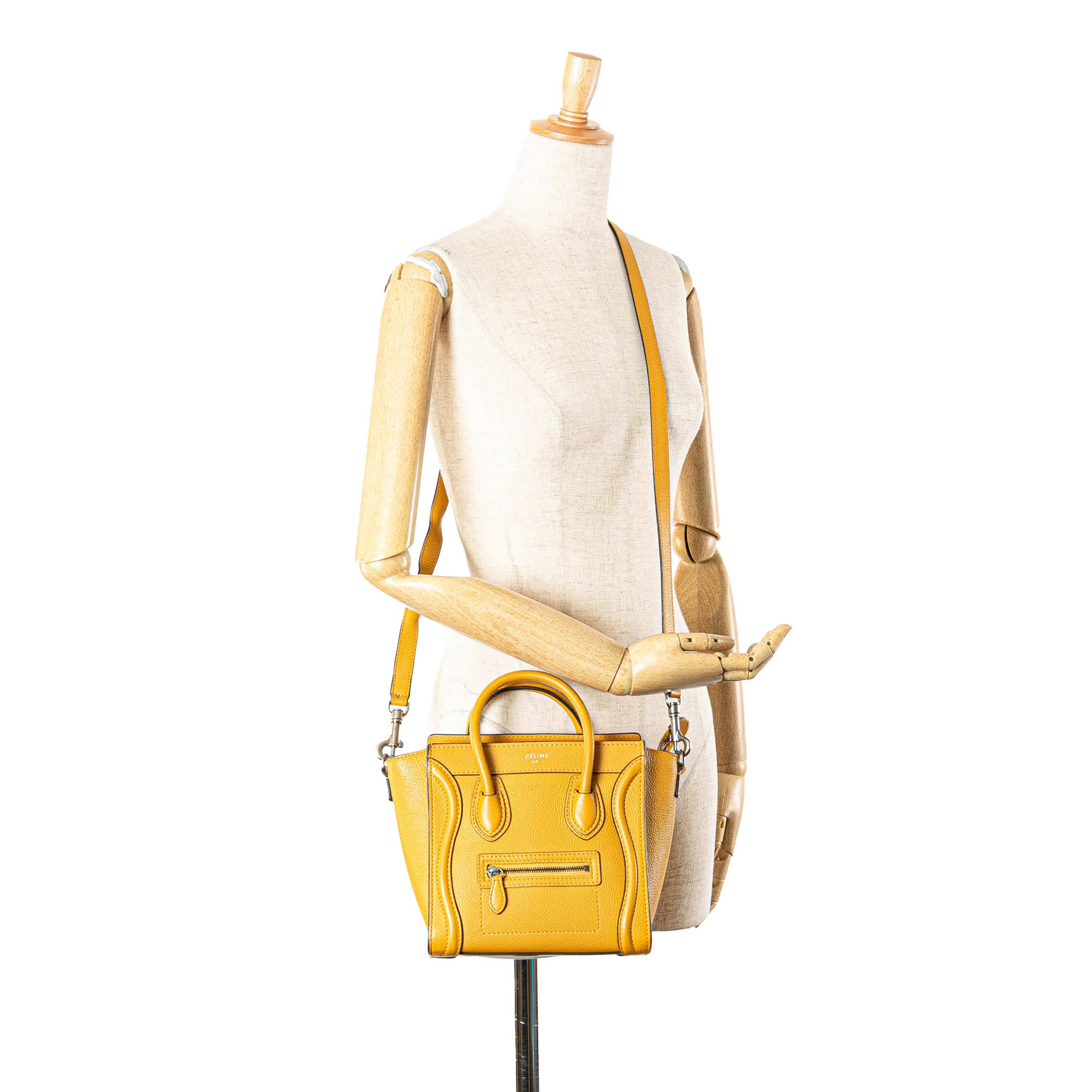 Celine Nano Leather Luggage Tote, från Luxclusif, i färgen gul. Klicka för att öppna bilden i stort format