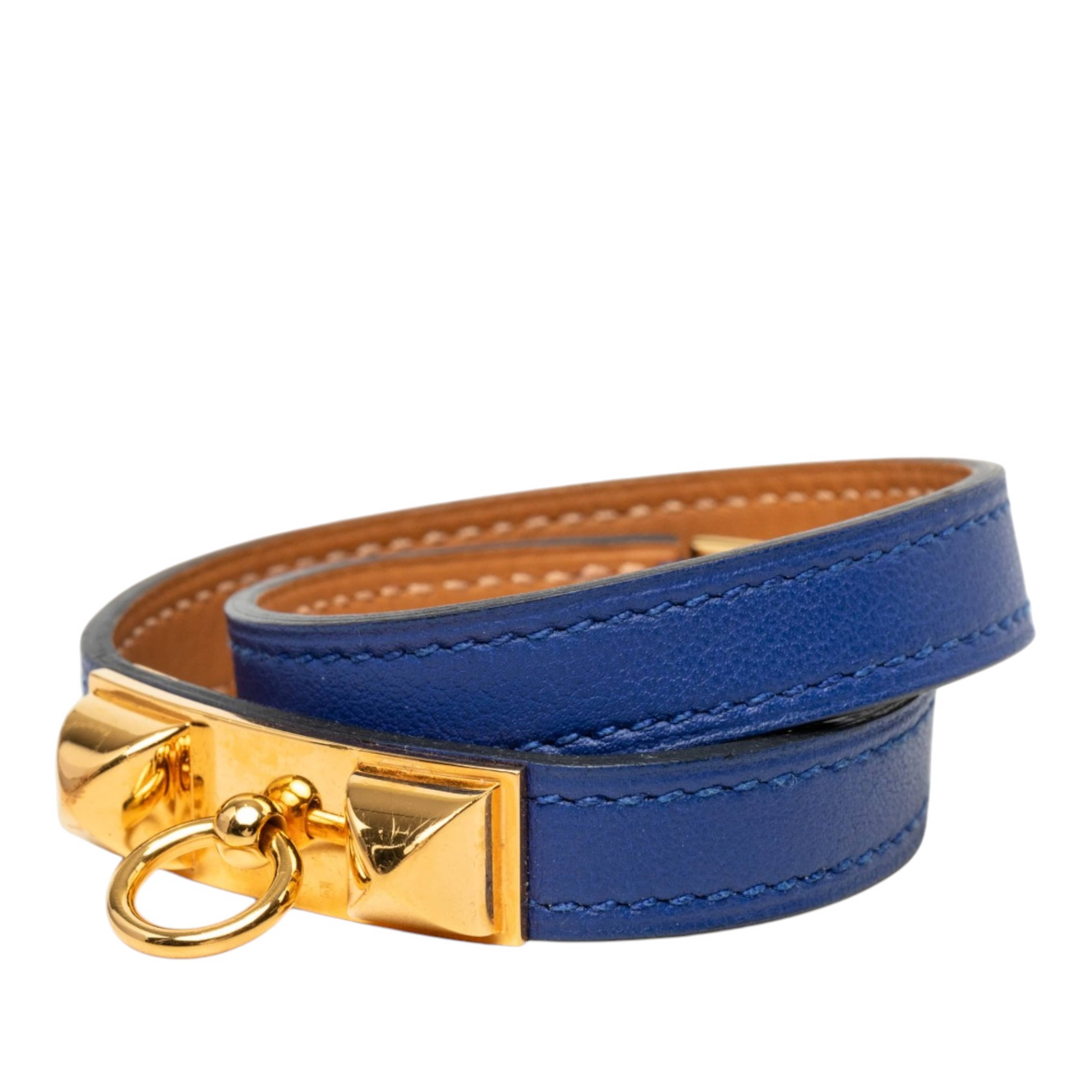 Hermès Swift Rivale Double Tour Bracelet, från Luxclusif, i färgen blå. Klicka för att öppna bilden i stort format