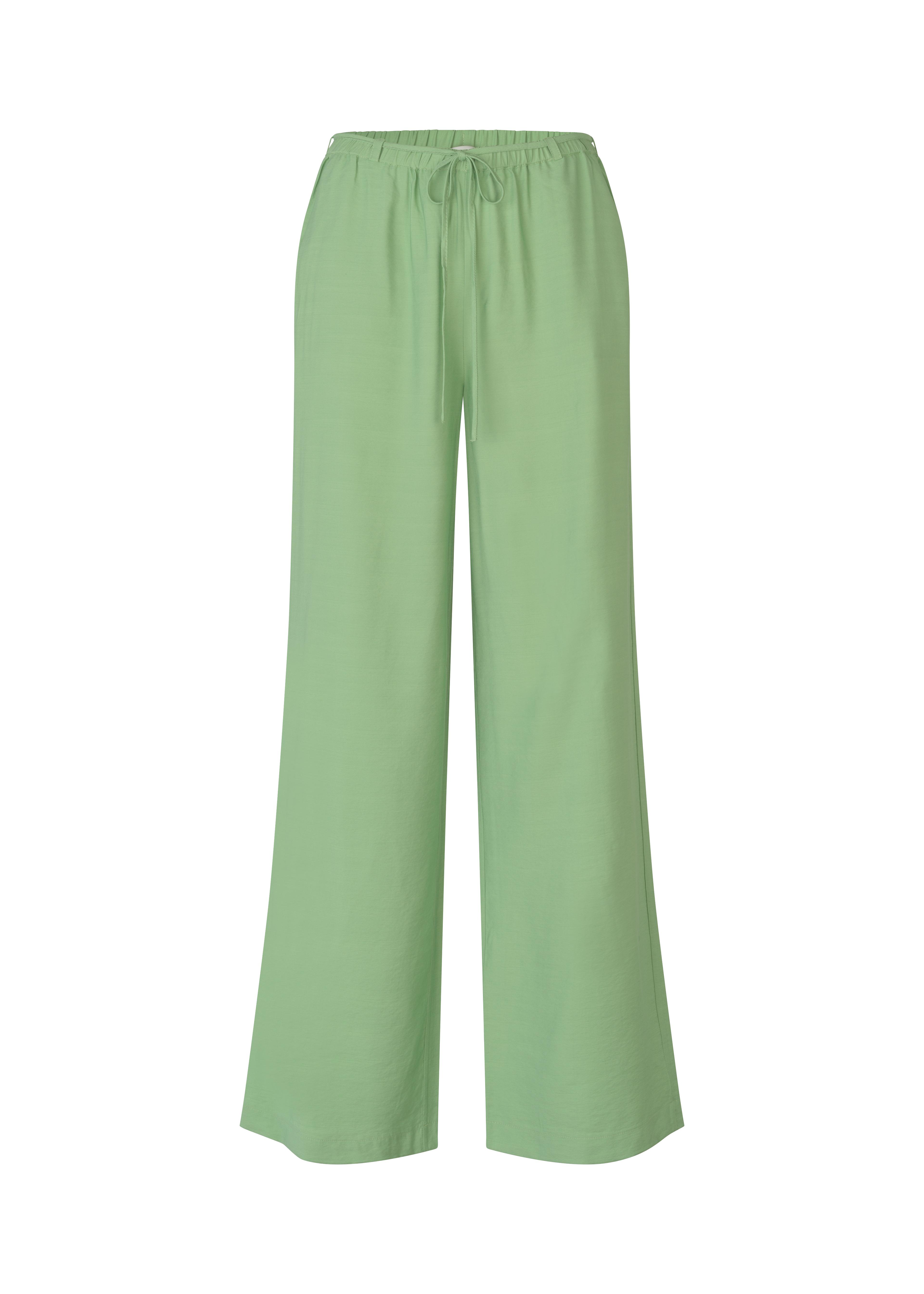 Aidamd Pants, från Modström, i färgen aspen green. Klicka för att öppna bilden i stort format
