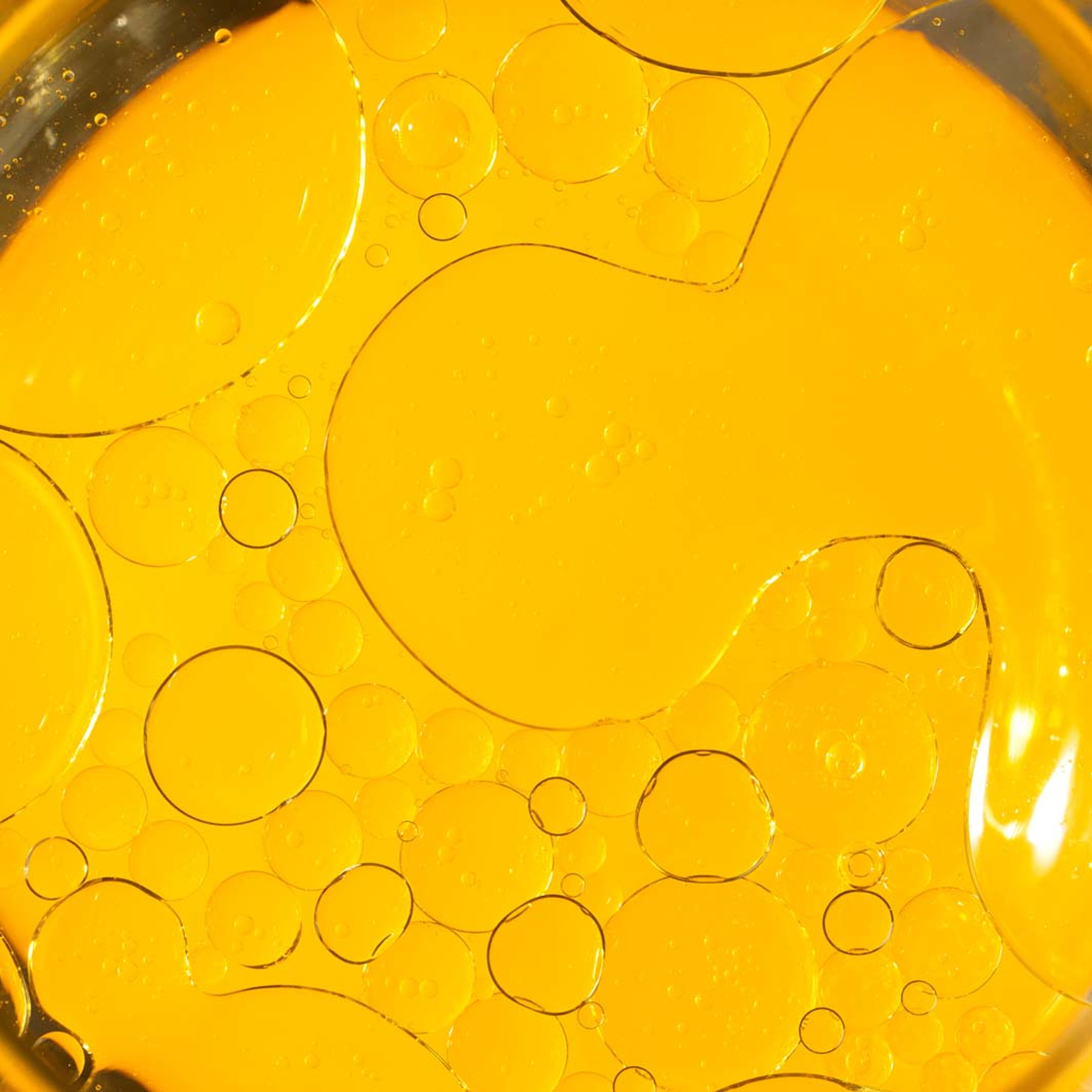 Brazilian Glossy Nourishing Hair Oil, från Sol de Janeiro. Klicka för att öppna bilden i stort format