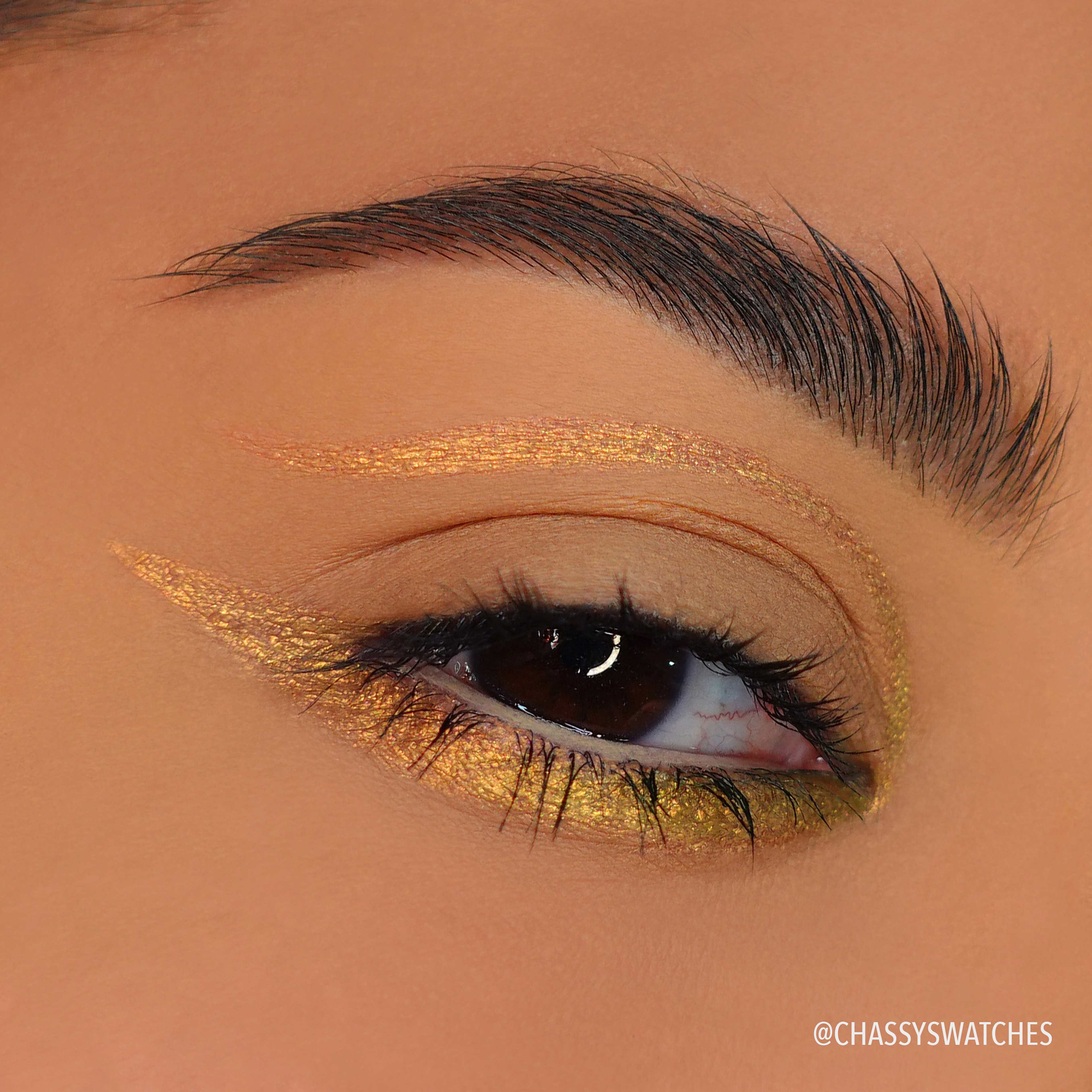 Supernova Multichrome Gel Liner, från MOIRA, i färgen Nova. Klicka för att öppna bilden i stort format