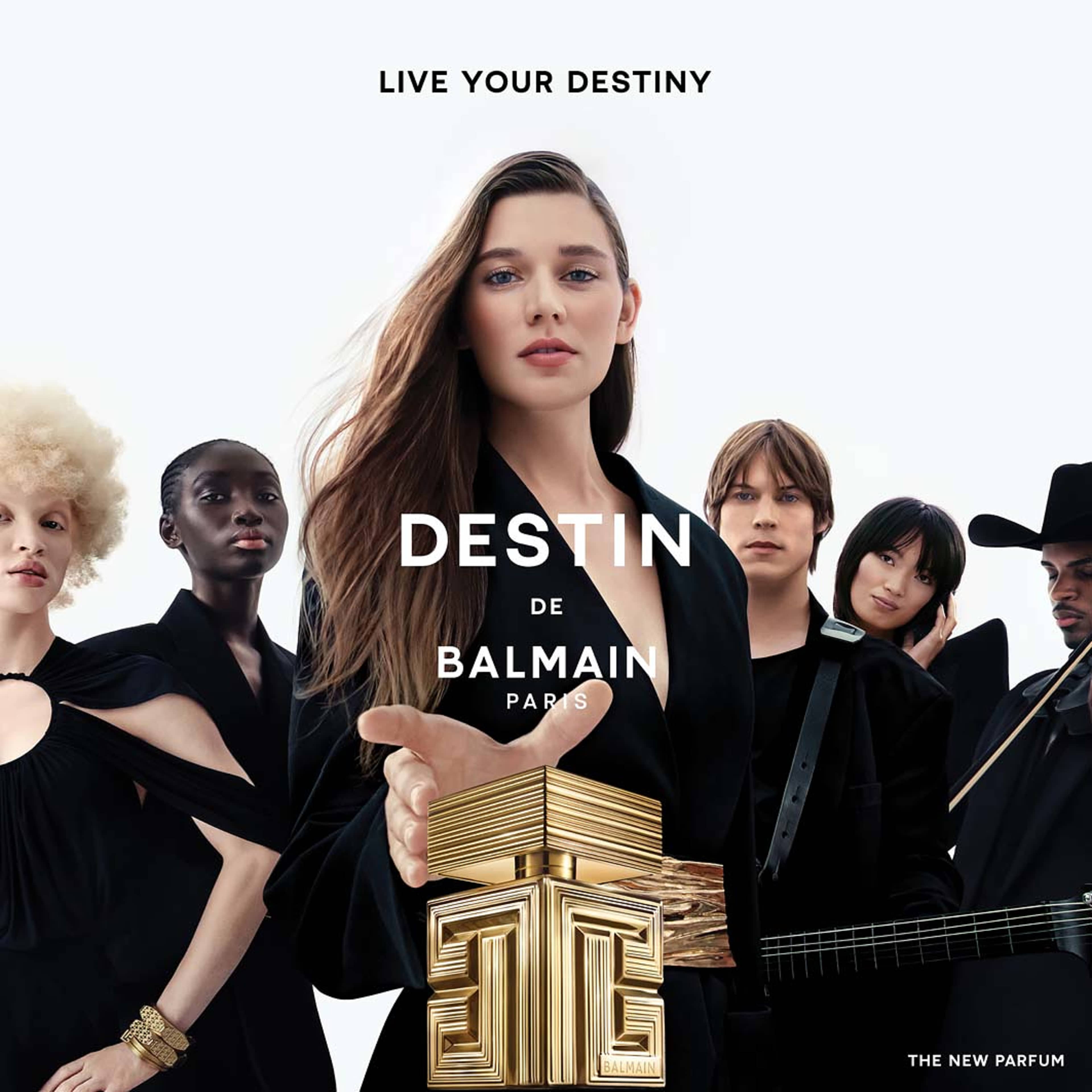 Destin Parfum, från Balmain. Klicka för att öppna bilden i stort format