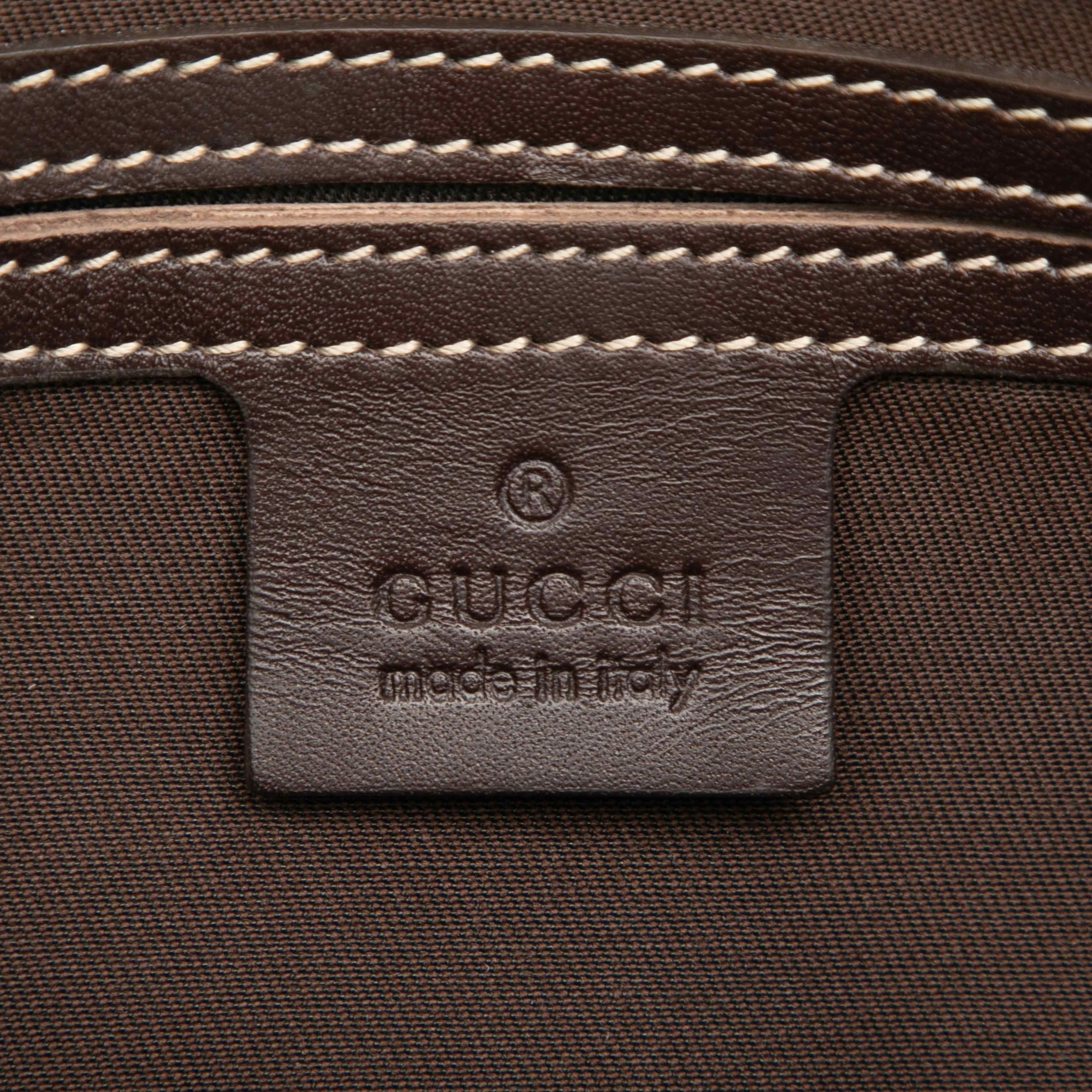Gucci Gg Supreme Belt Bag, från Luxclusif, i färgen beige. Klicka för att öppna bilden i stort format